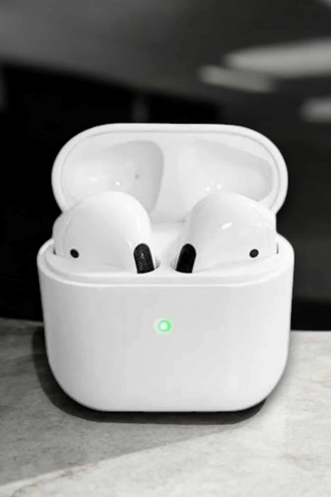 Beyaz Yeni Nesil Pro Bluetooth Kulaklık Yüksek Ses Kaliteli ANC Özelliği