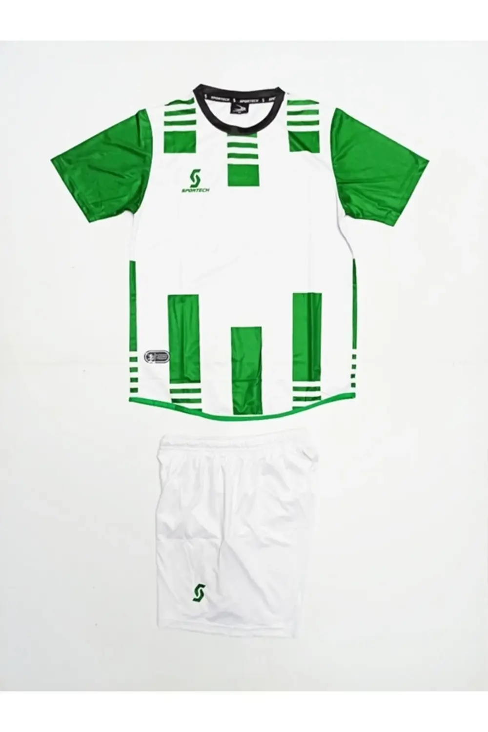 Beyaz-yeşil Forma Takımı K0134 (TEK KELİME ISİM VE NUMARA YAZILIR