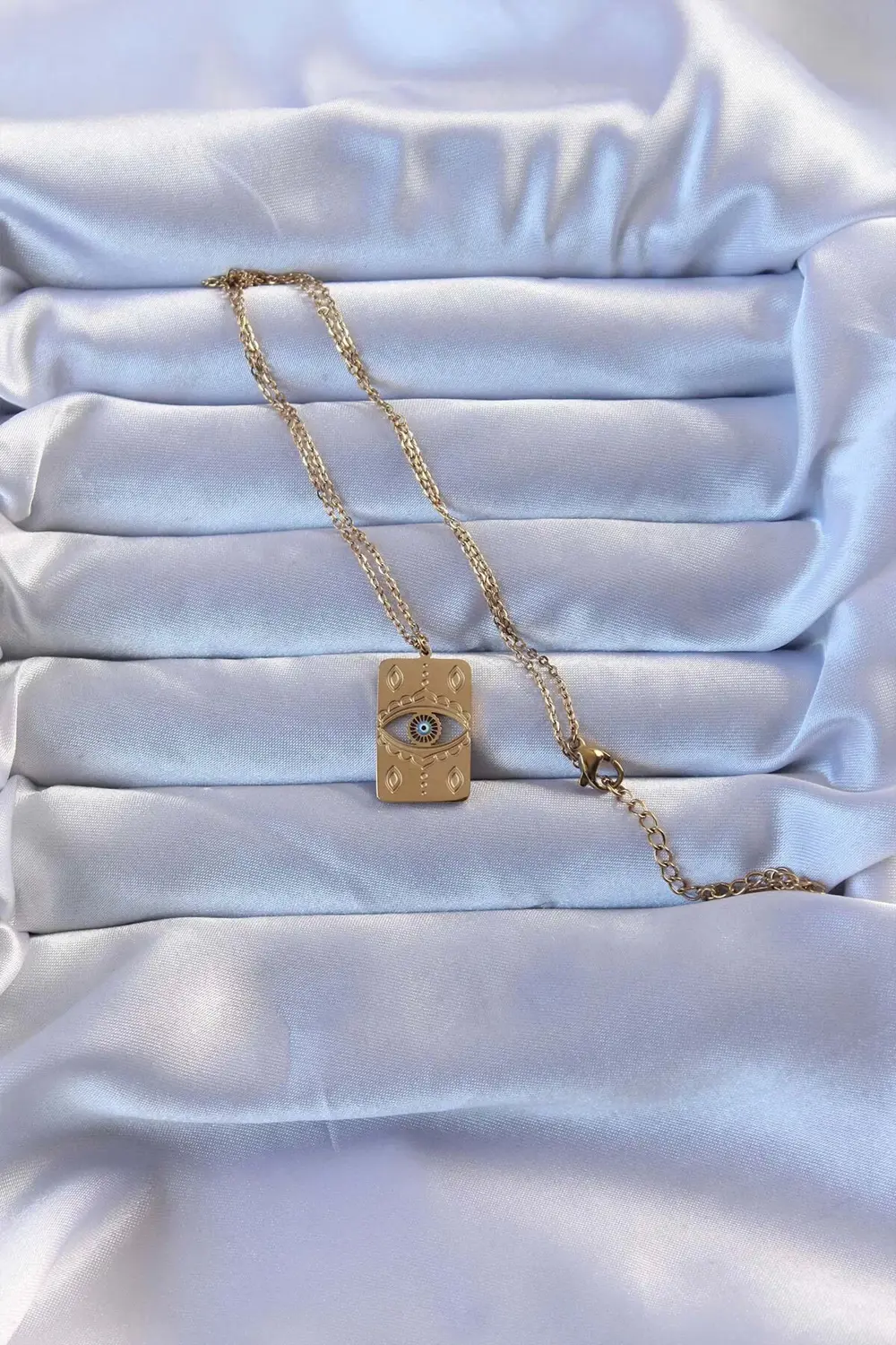 BFS 316L Altın Renk İşlemeli Nazarlı Vintage Kolye