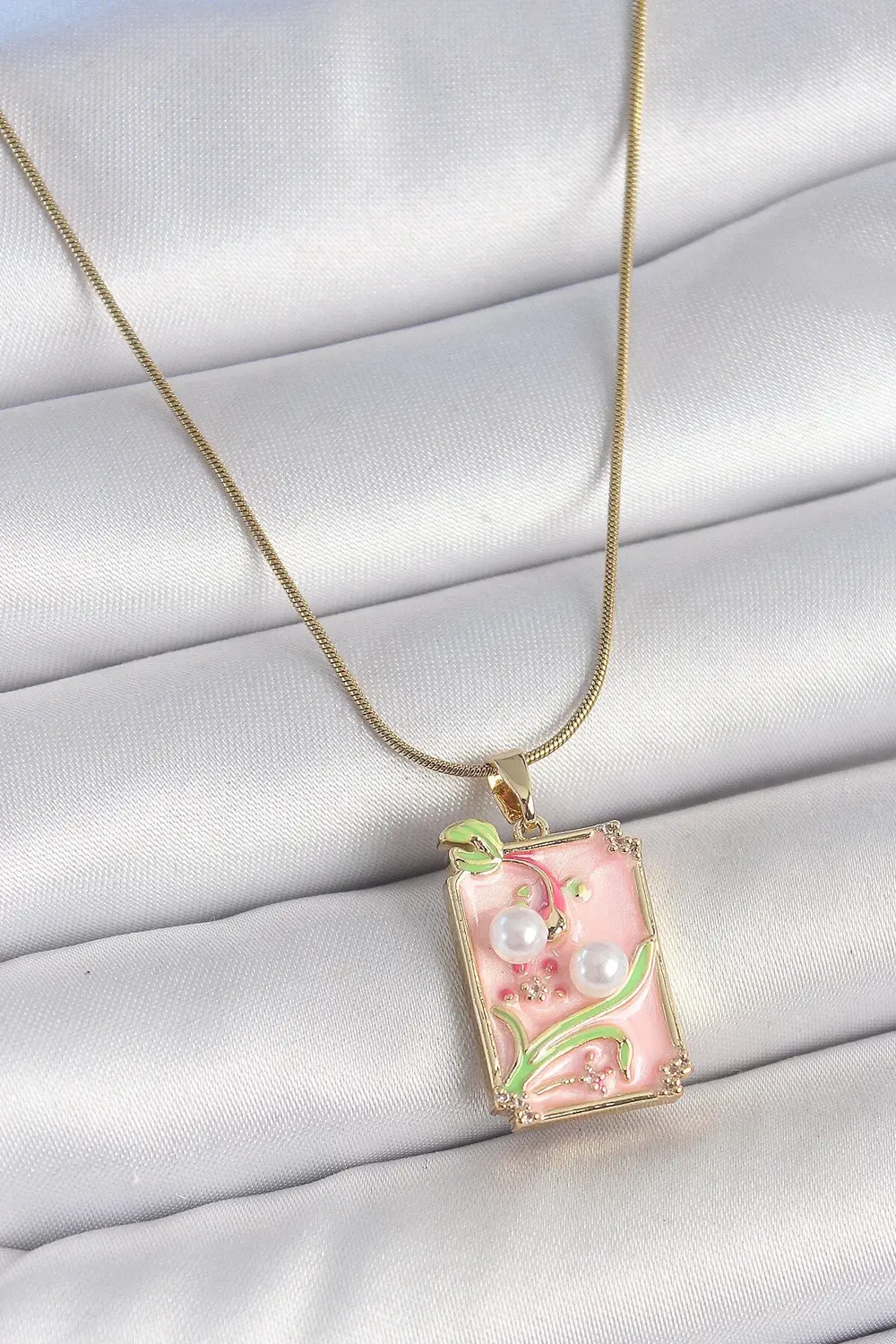 BFS 316L Çelik Gold Renk Zincir Pembe Mineli İncli Çiçek İşlemeli