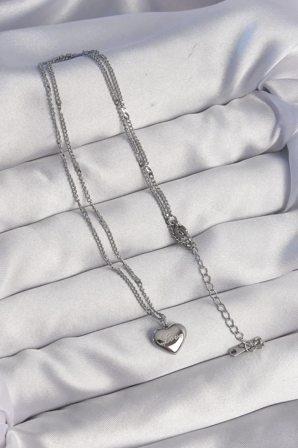 BFS 316L Çelik Gümüş Renk Kalp Model Love Kolye