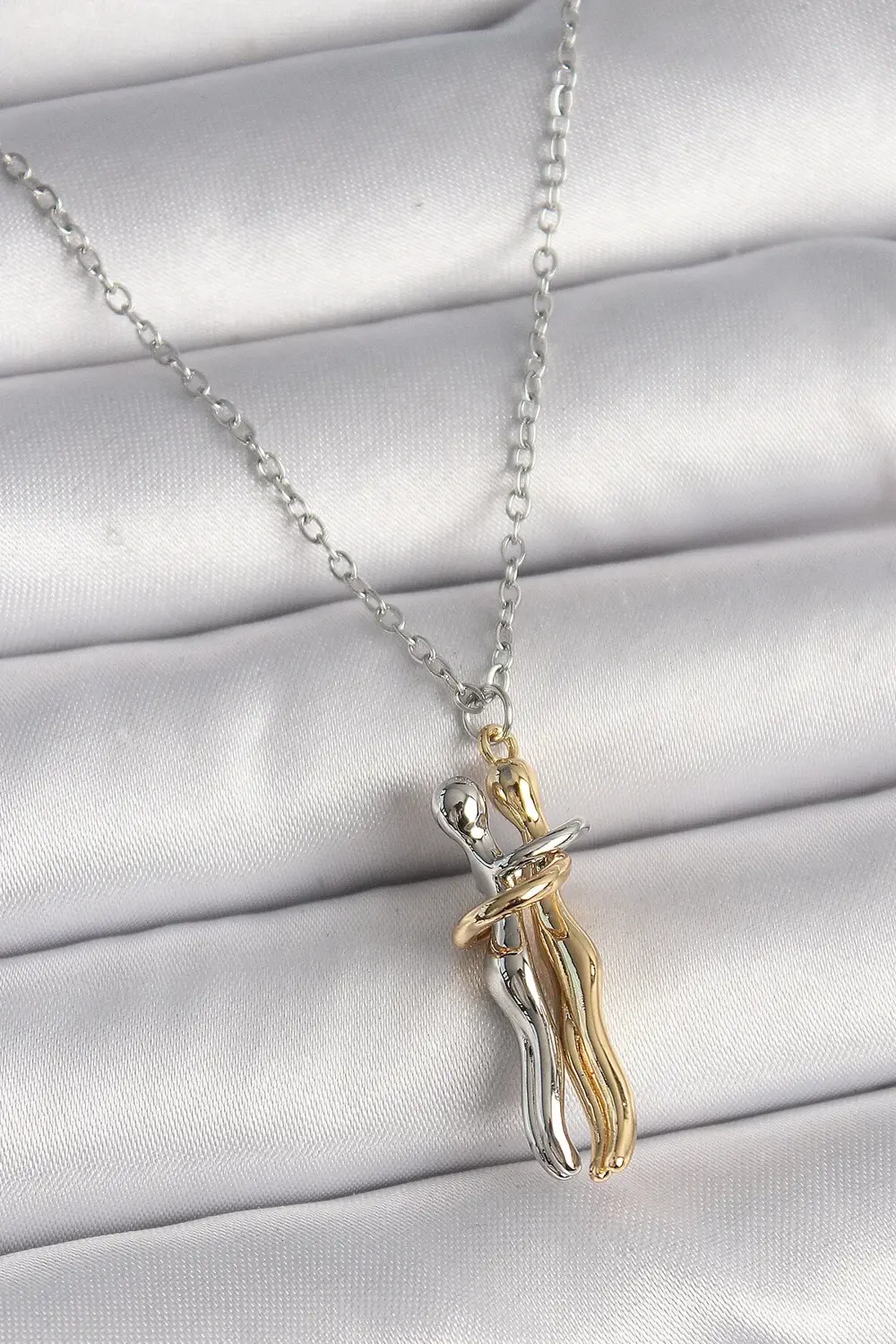 BFS 316L Çelik Gümüş Renk Zincir Sarılma Model Kadın Kolye