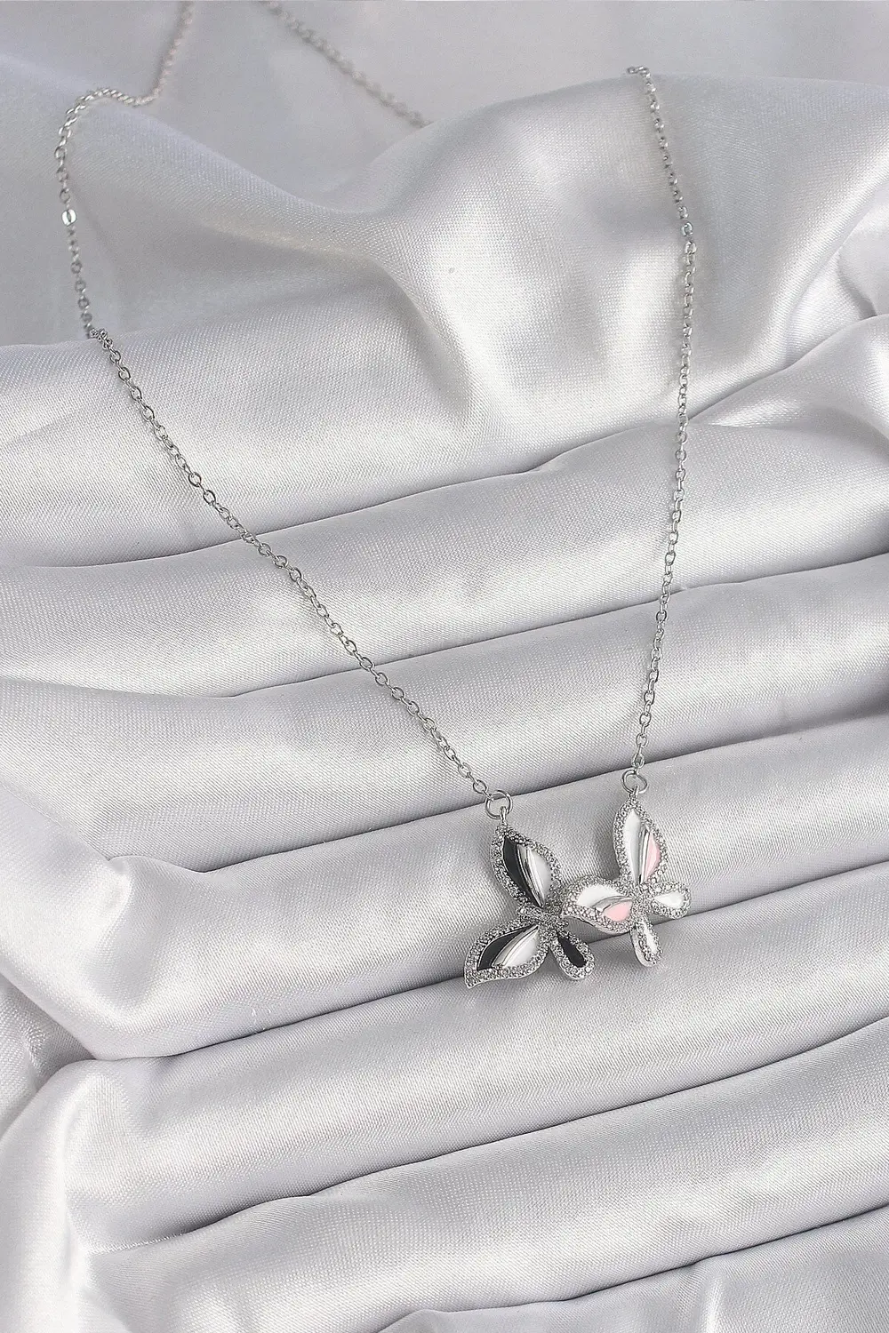 BFS 316L Çelik Gümüş Renk Zincir Zirkon Taşlı Renkli Kelebek Mode