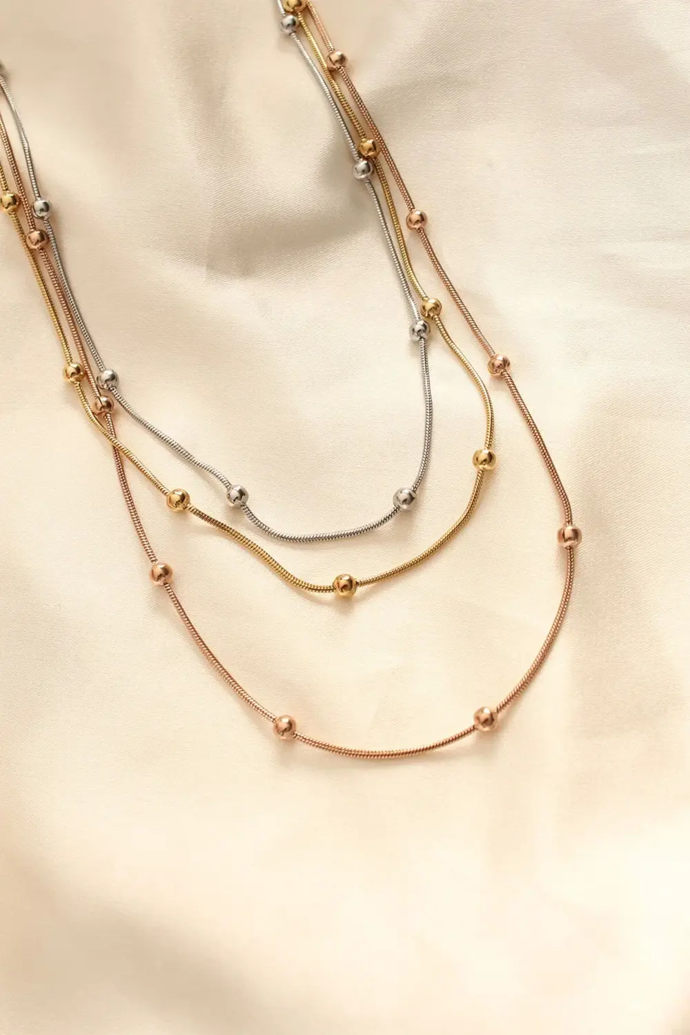 BFS 316L Çelik Karışık Renkli Topçuk Tasarımlı Çoklu Kolye