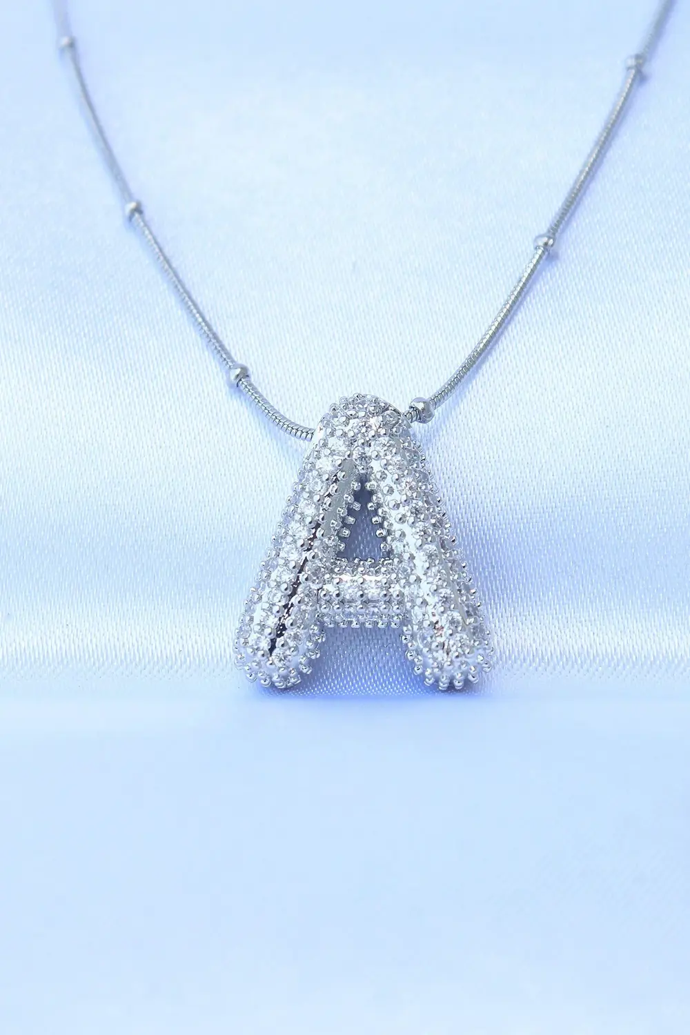 BFS 316L Çelik Zincirli Zirkon Taşlı A Harfli Gümüş Renk Bubble K