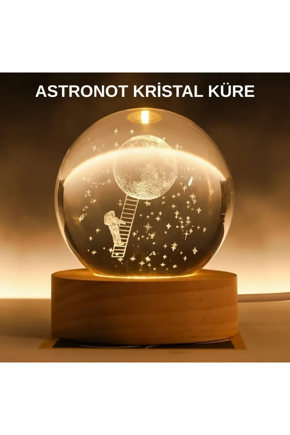 BFS 3D Astronot Kristal Küre Gece Lambası USB Ahşap Standlı Dekor