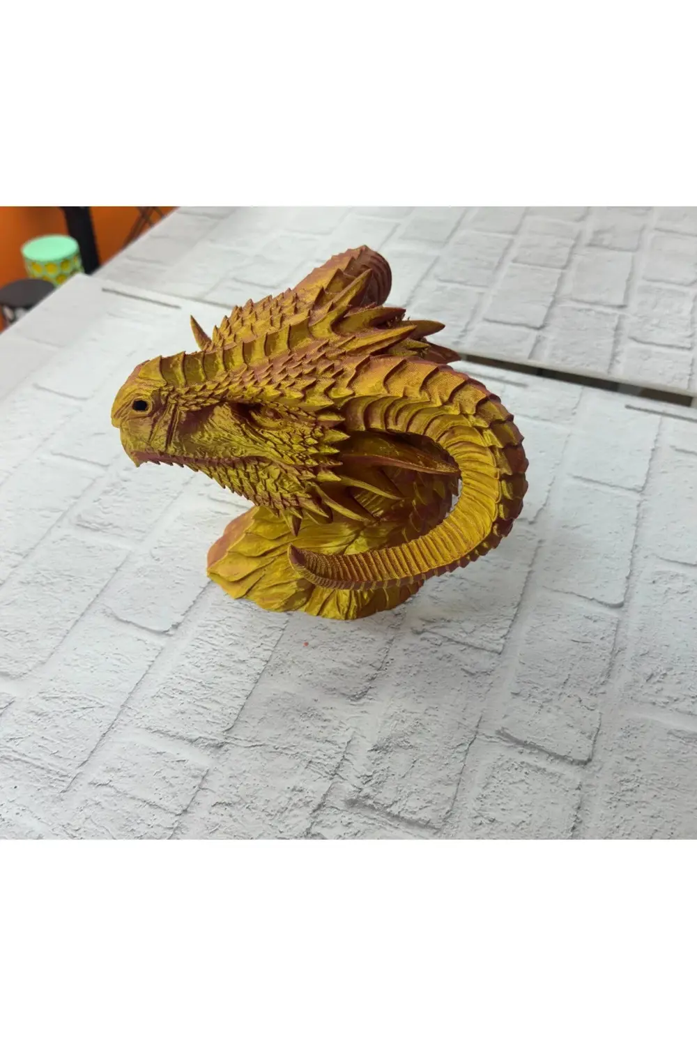 BFS Asil Tasarım Gold–Red Ejderha Heykeli Hediyelik Fantastik Dek