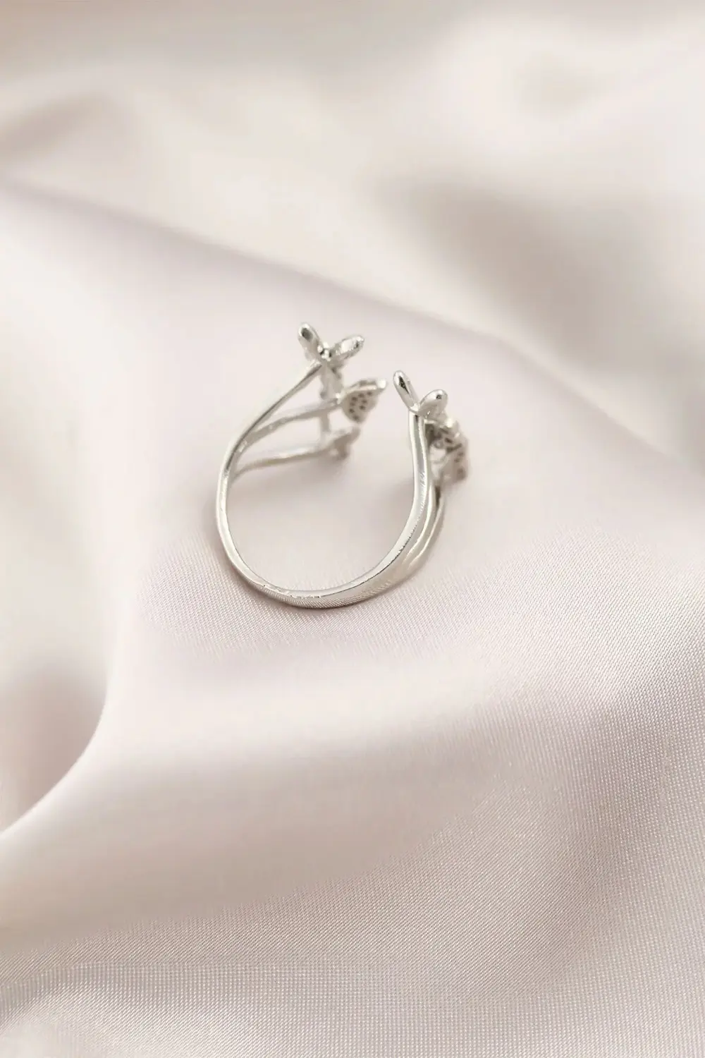 BFS Gümüş Renk Metal Kelebek Model Kadın Yüzük