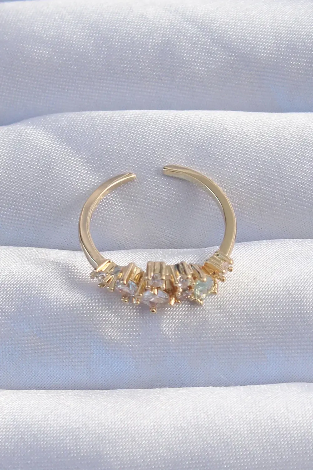 BFS Pirinç Gold Renk Zirkon Taşlı Damla Detay Ayarlanabilir Yüzük