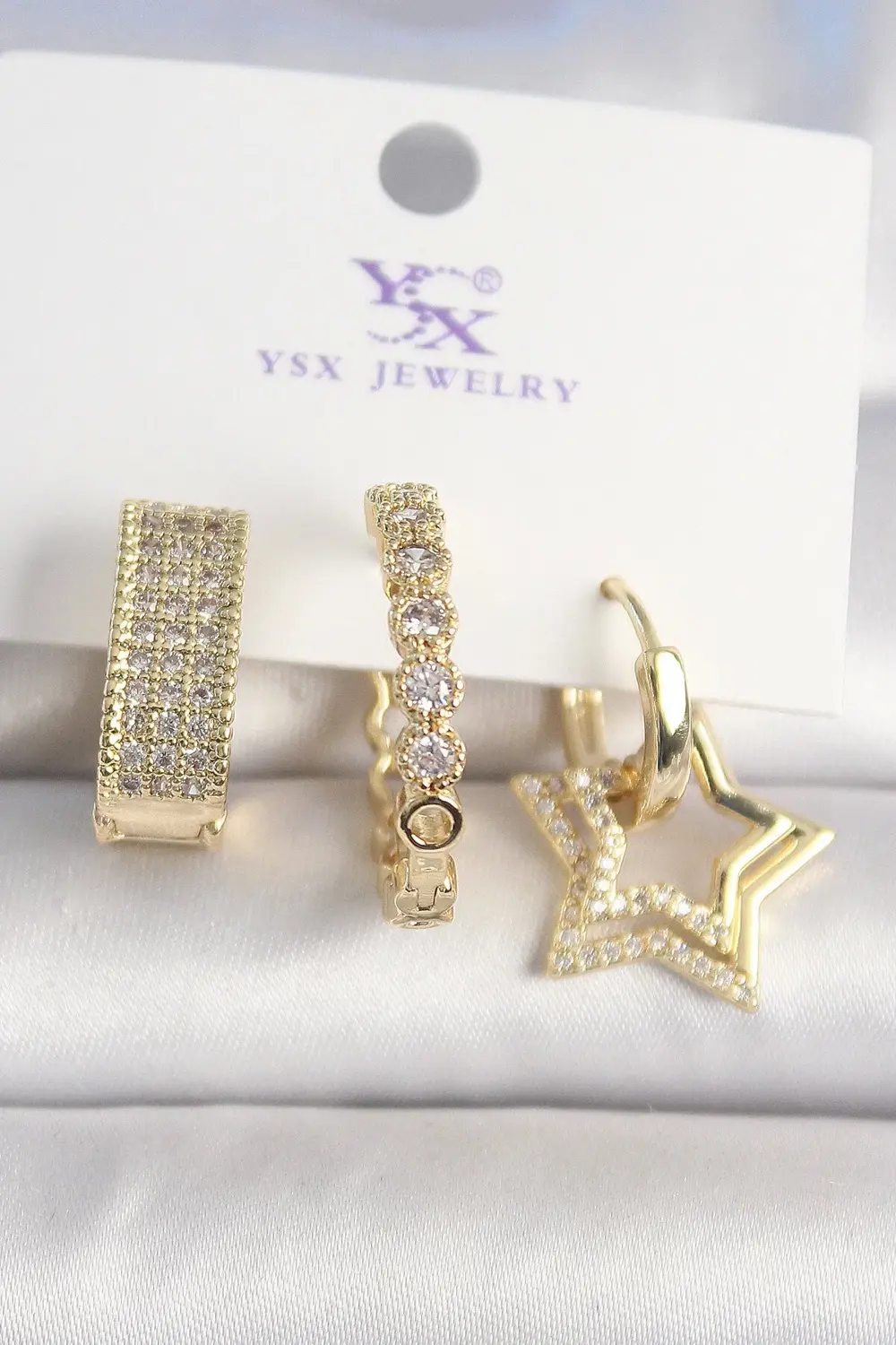 BFS Pirinç Gold Renk Zirkon Taşlı Yıldız Figür Halka Model 3'Lü K