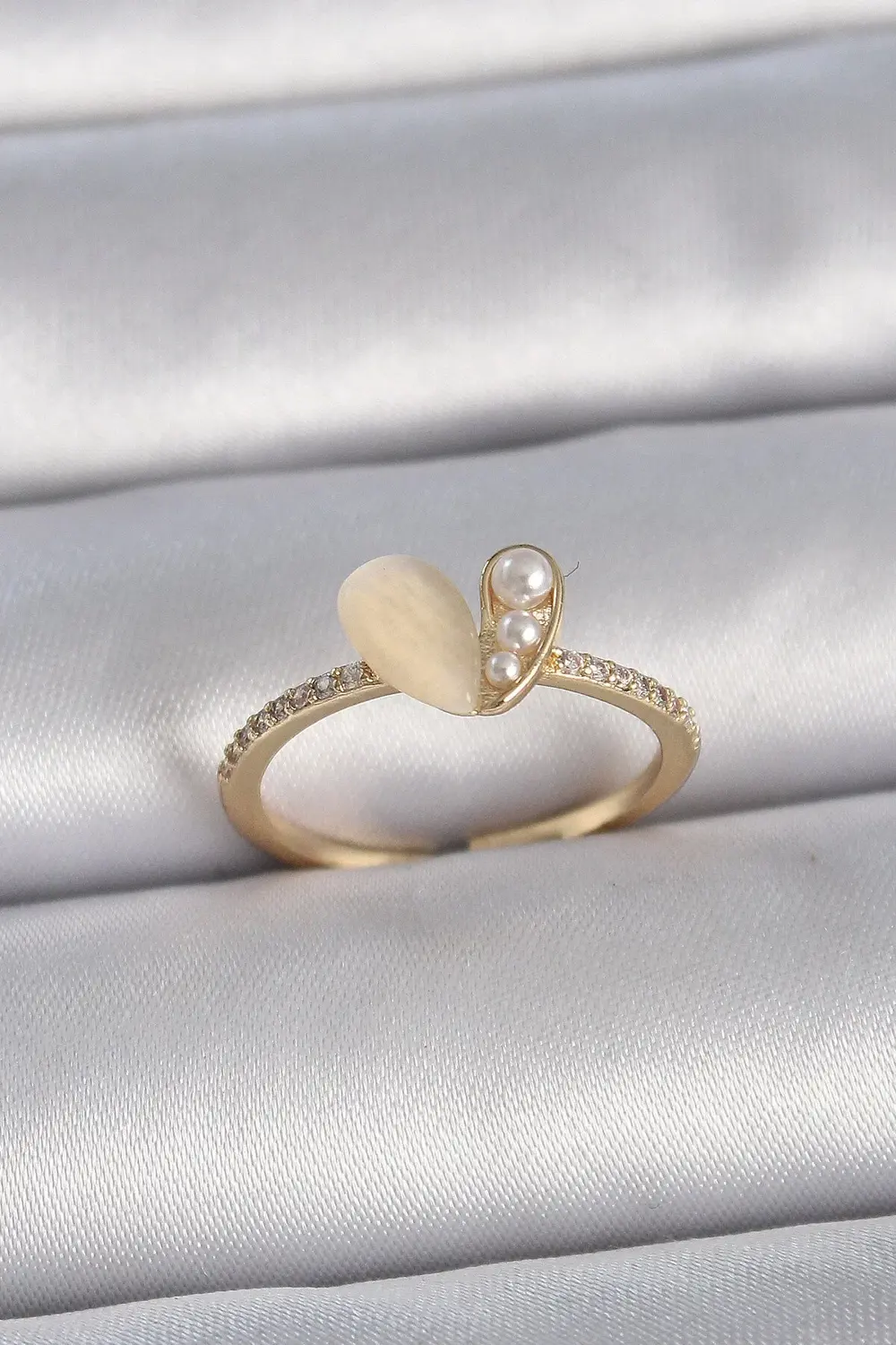 BFS Pirinç Gümüş Renk Ayarlanabilir Zirkon Taşlı Beyaz Mineli Kal