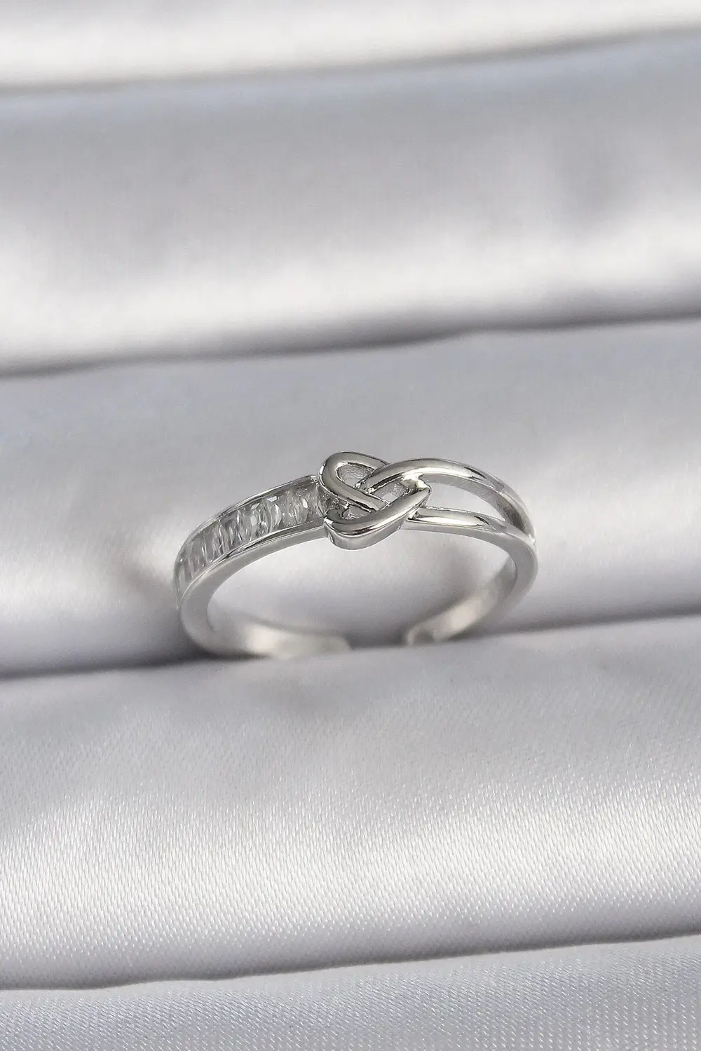 BFS Pirinç Gümüş Renk Ayarlanabilir Zirkon Taşlı Düğüm Kalp Model