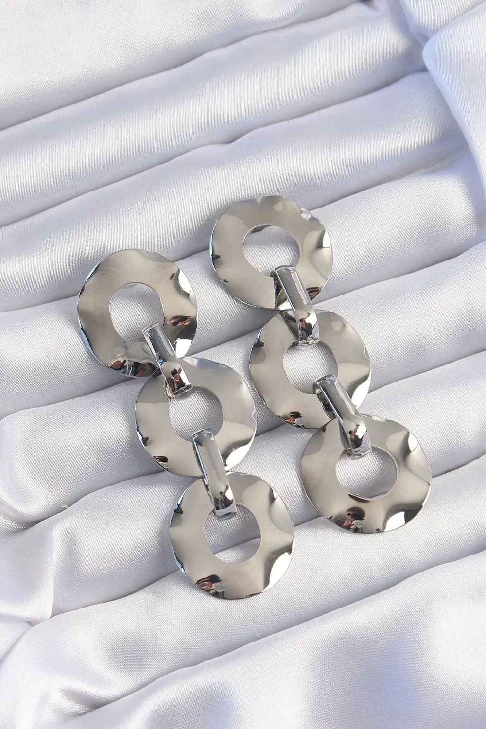 BFS Pirinç Gümüş Renk Oval Ayna Model Sallantılı Küpe