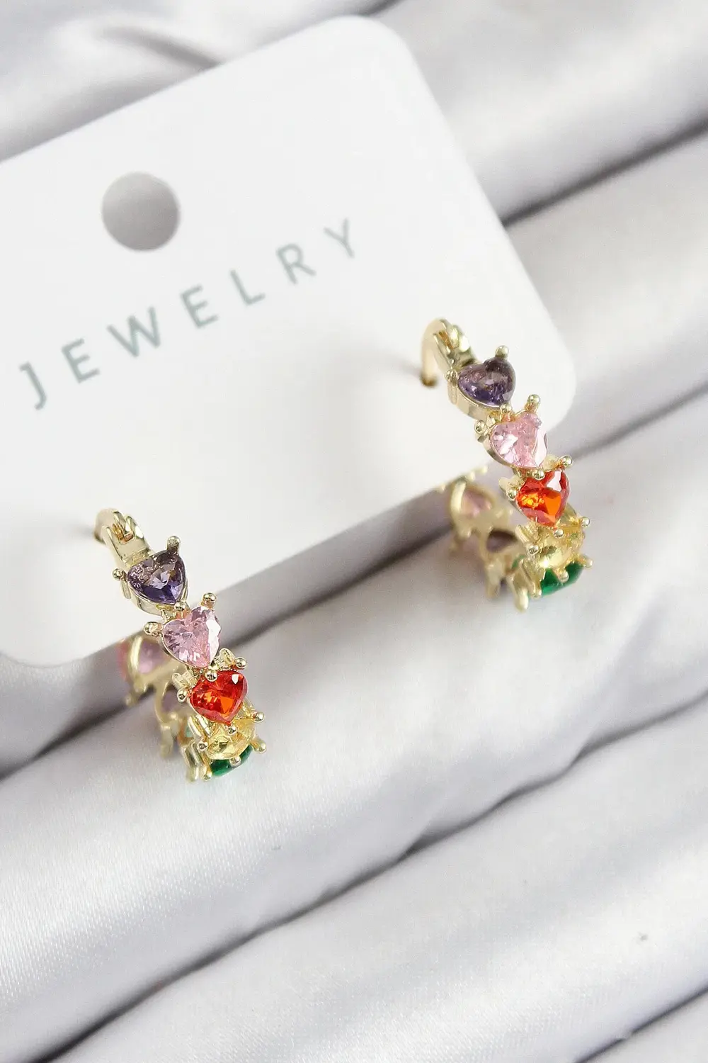 BFS Pirinç Zirkon Taşlı Kalp Model Gold Renk Kadın Küpe