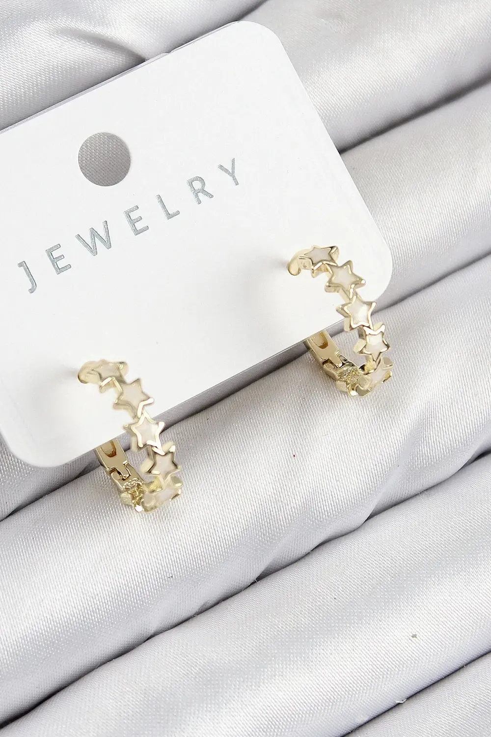 BFS Pirinç Zirkon Taşlı Yıldız Model Gold Renk Kadın Küpe