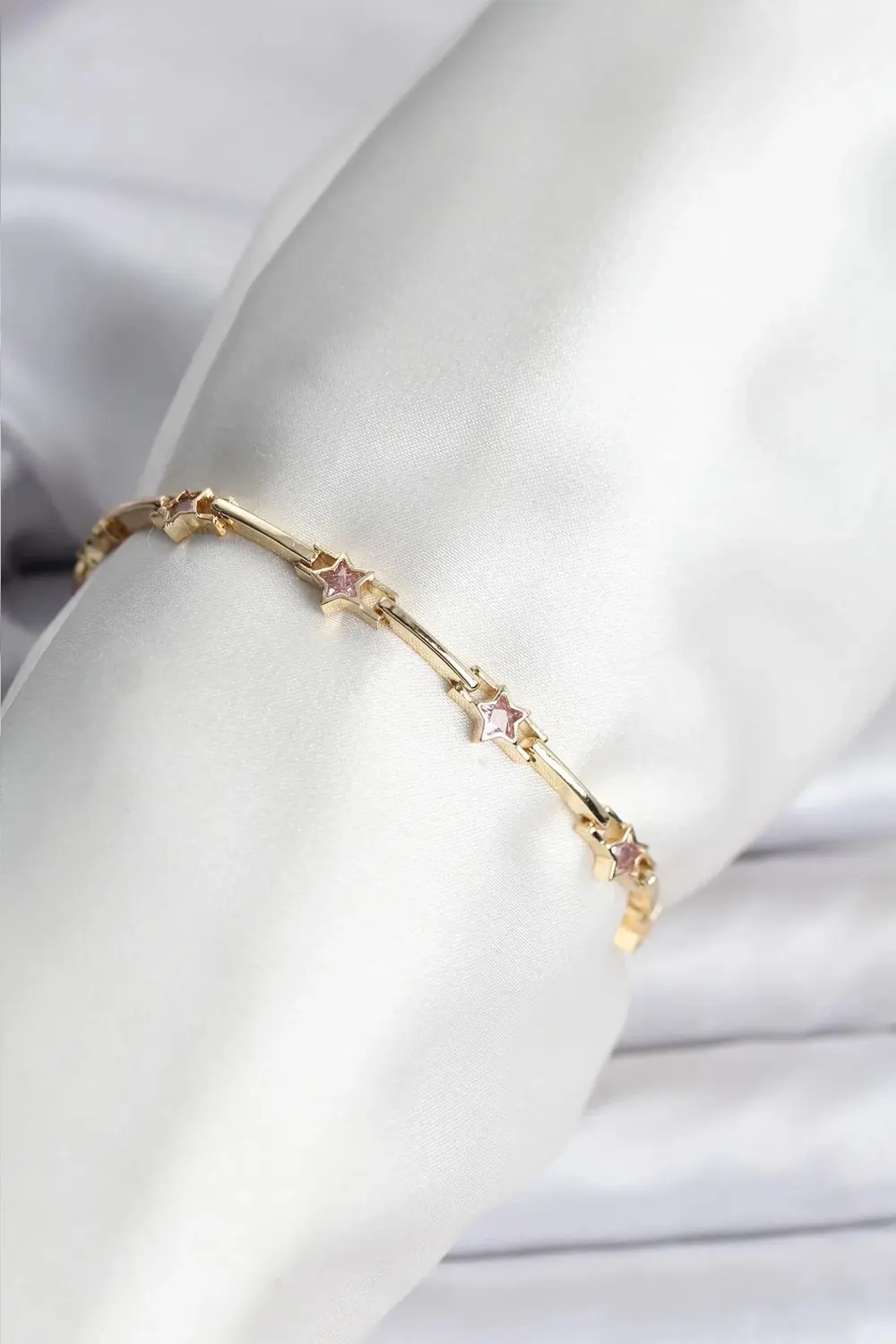 BFS Yıldız Model Gold Renk Pirinç Bileklik