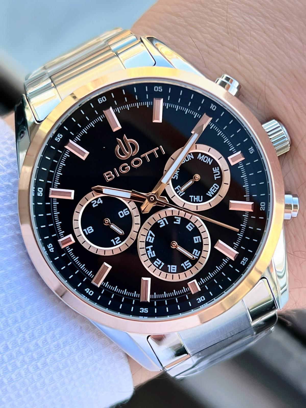 Bigotti Kasa Ve Kordon Çelik İç Fonksiyonları Aktif 5 Atm Su Geçi Bigotti Kasa Ve Kordon Çelik İç Fonksiyonları Aktif 5 Atm Su Geçi