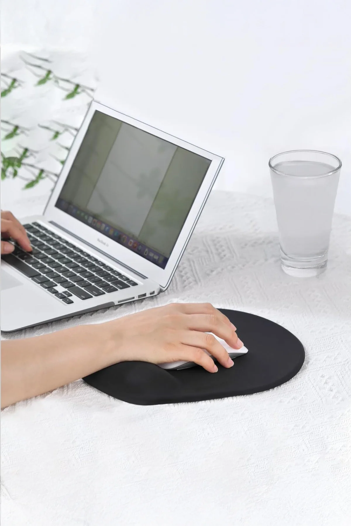 Bilek Destekli Ergonomik Rahat Konforlu Mouse Pad Bilek Destekli Ergonomik Rahat Konforlu Mouse Pad