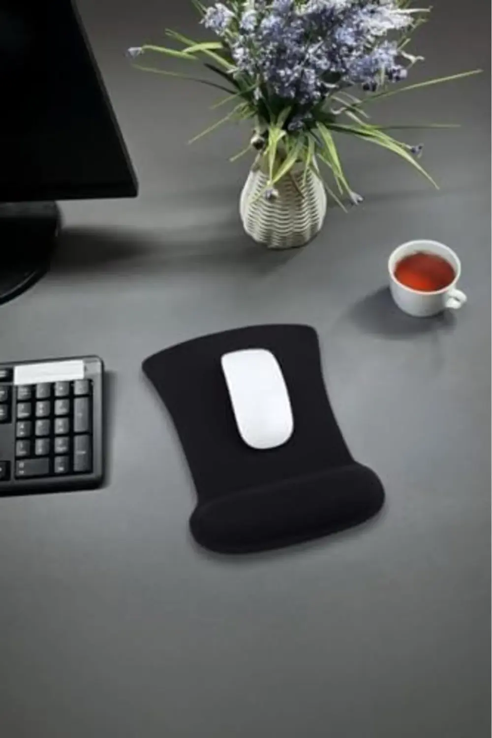 Bilek Destekli Konfor Kaymaz Ergonomik Mouse Pad Siyah Siyah 3955