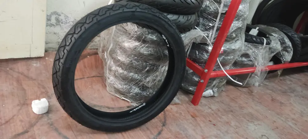 Billas 90/90-17 TL 4PR 49P BL060 Motosiklet Dış Lastik