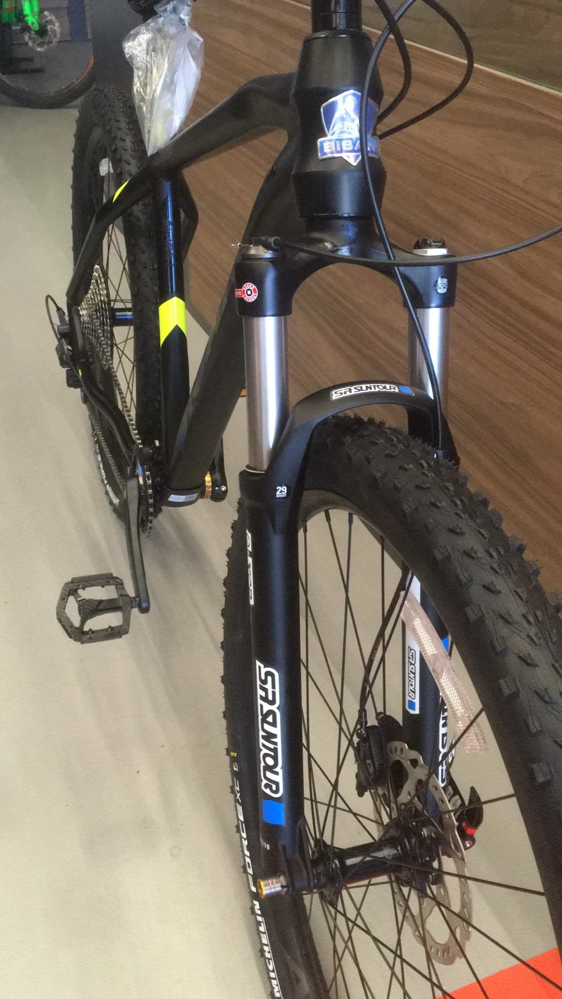 Bisan Mtx 7800 Slx 29 Jant 19 Kadro (mat siyah-Sarı-grı)