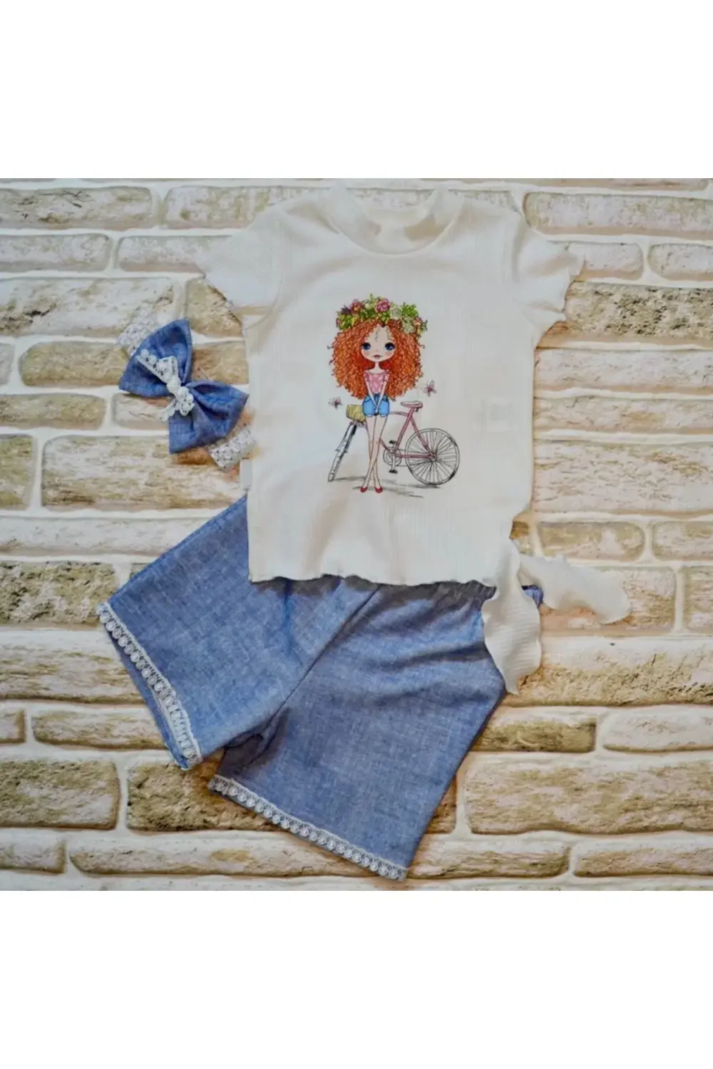 Bisikletli Kız Baskılı Bandanalı Kot Desenli Şort Kısa Kollu Tişö