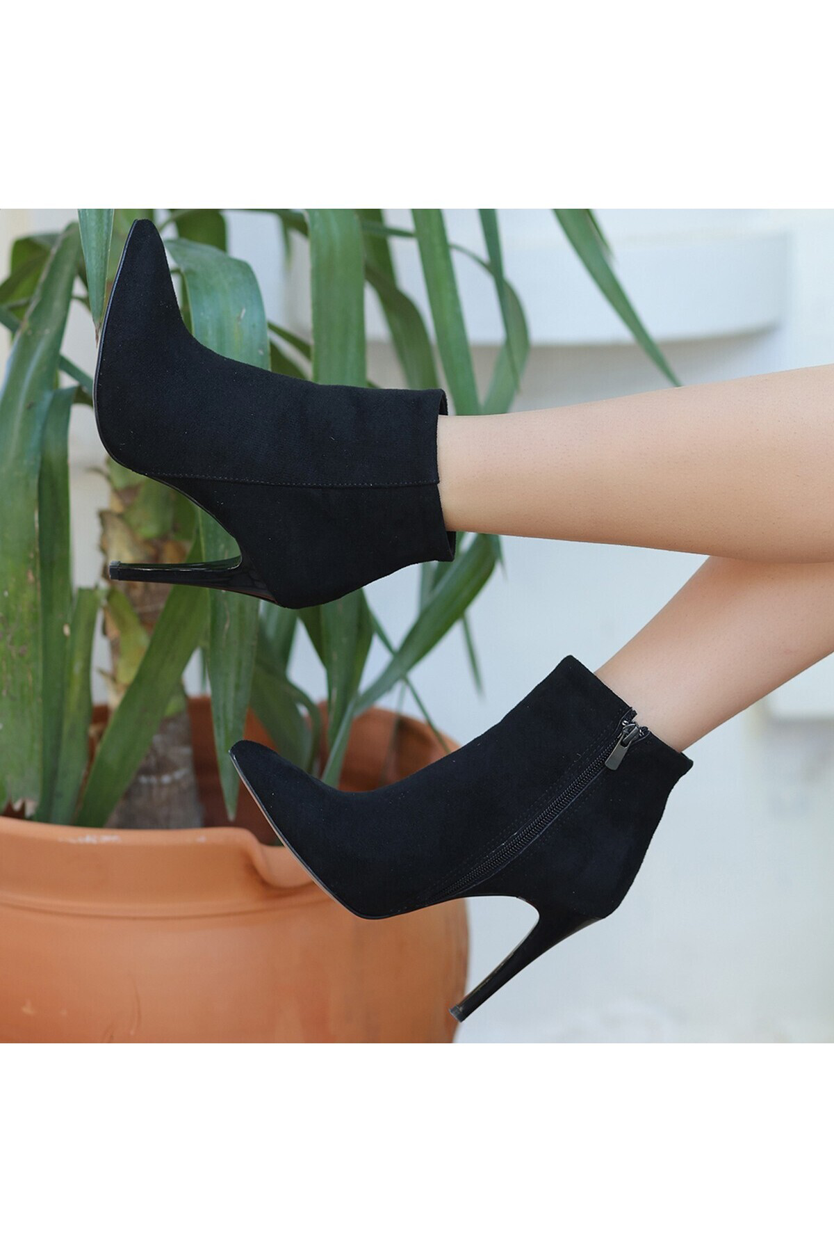 Blan Siyah Süet Topuklu Bot - Lisinya