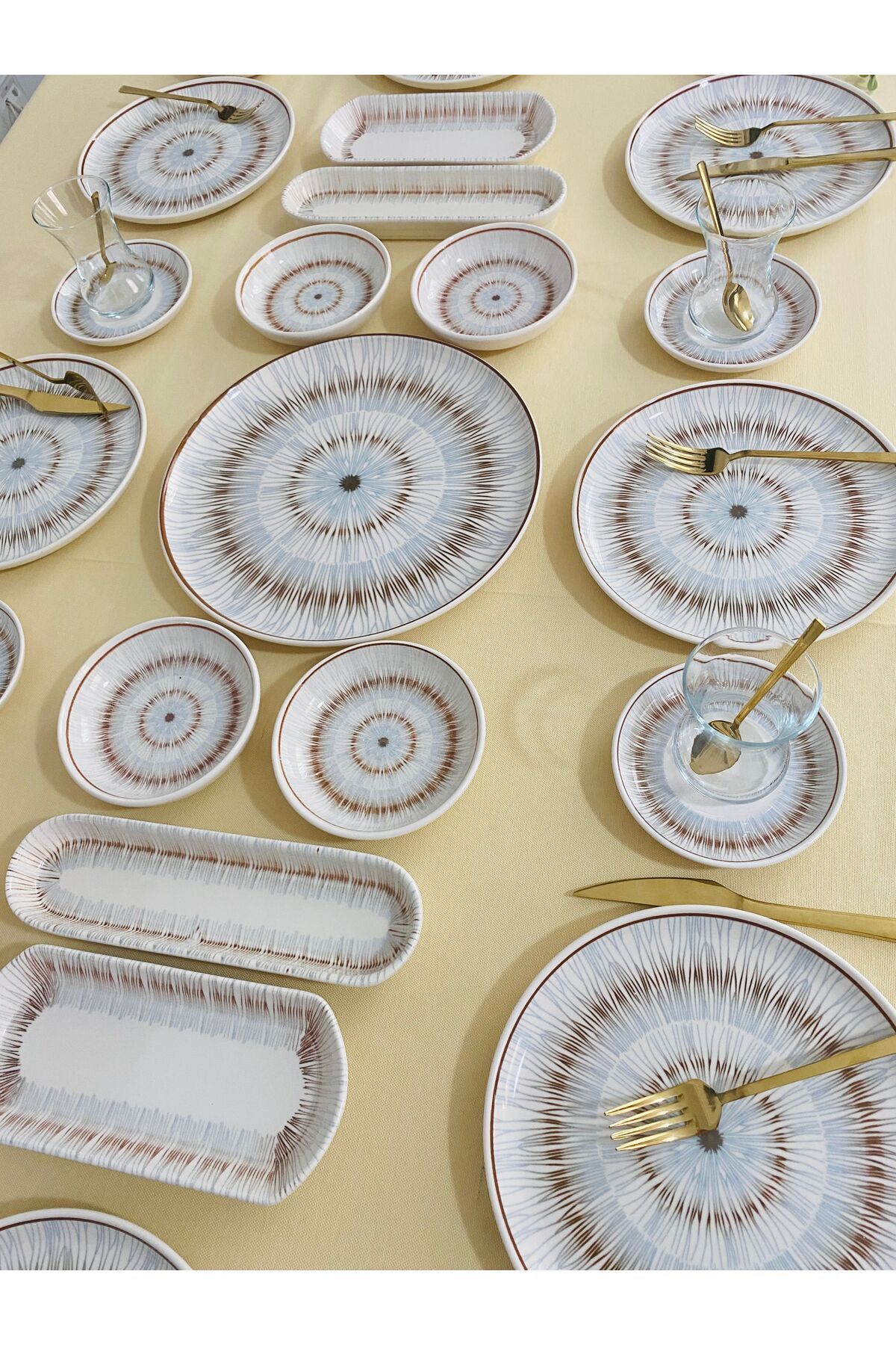 Blue Eyes 8 Kişilik 25 Parça Kahvaltı Takımı