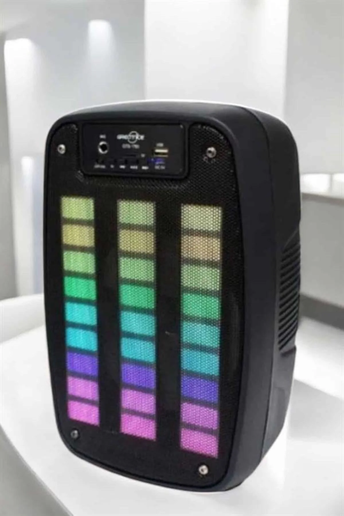 Bluetooth Hoparlör RGB Işıklı USB SD Kart Girişli Taşınabilir