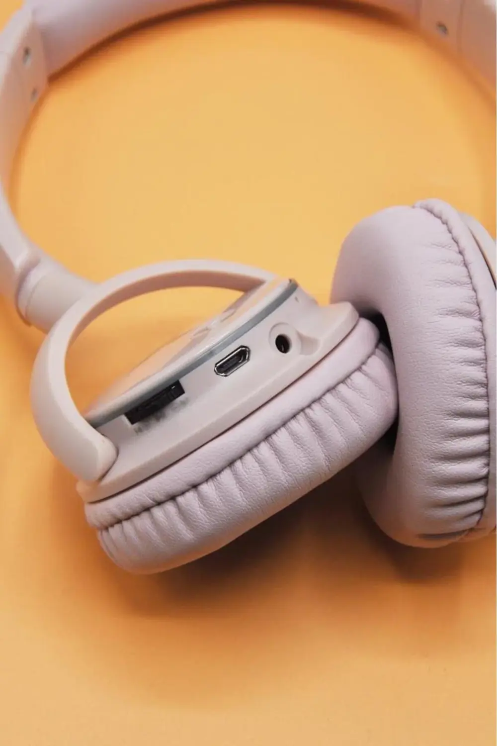 Bluetooth Kulaklık Kulak Üstü Kablosuz Kulaklık HD-20 Siyah