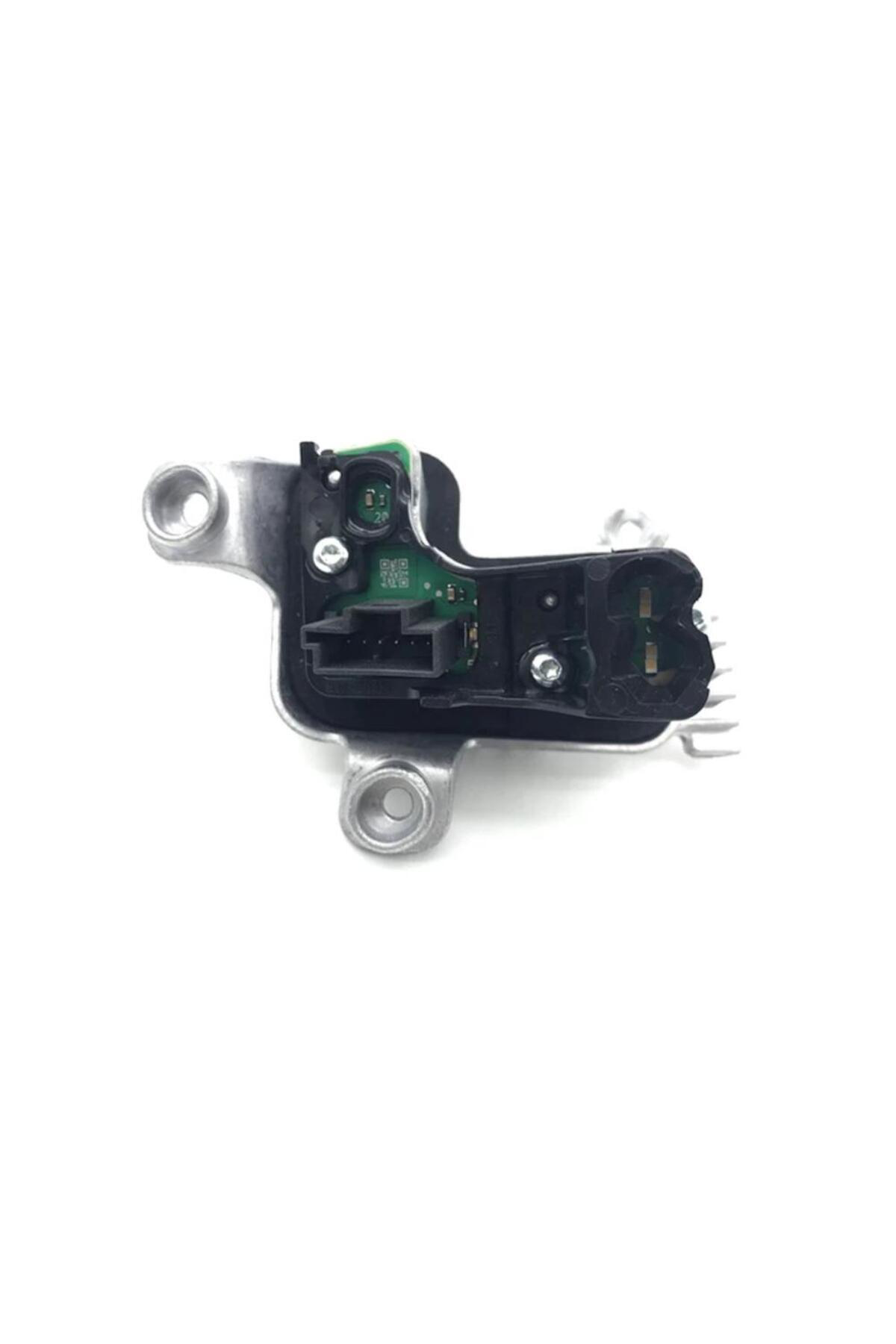BMW 3 SERİSİ F30 LCİ SAĞ LED FAR MODÜLÜ 2012--2018 63117419620