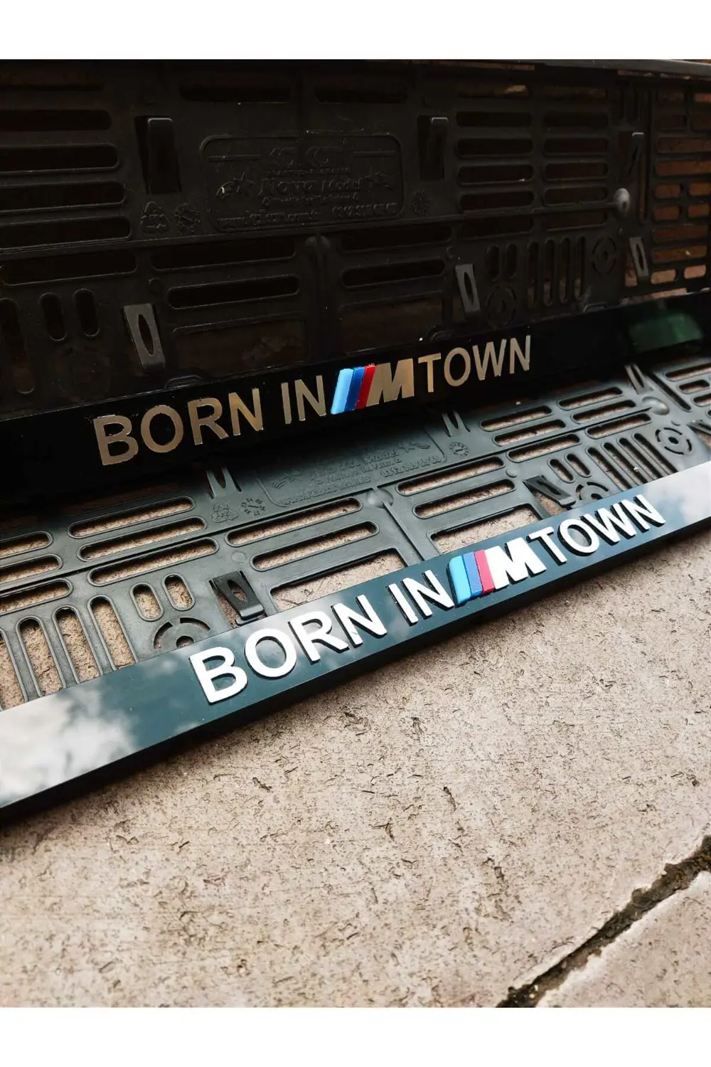 BMW 3D BORN IN M TOWN LAZER KESİM PLEKSİ PARLAK PLAKALIK EXTRA KA