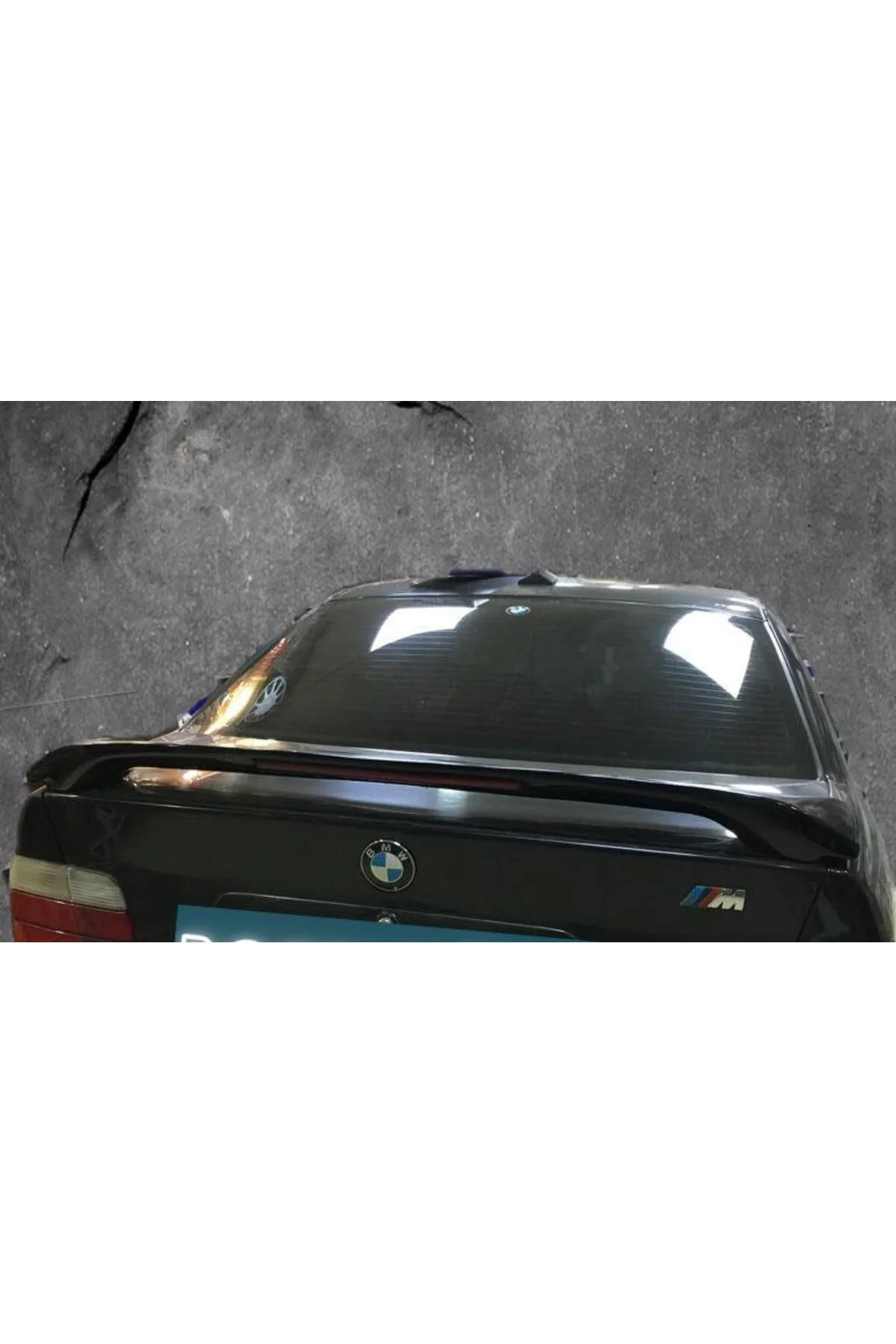 BMW E36 1992-1998 ASTARLI IŞIKLI SPOİLER