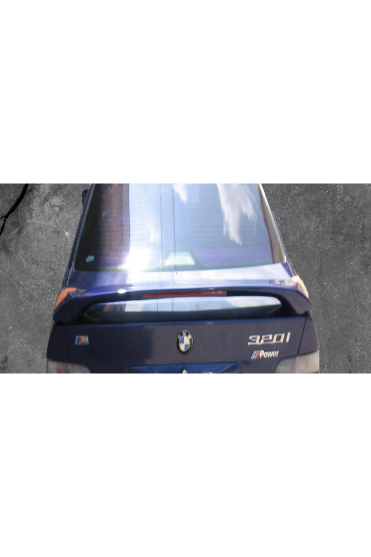 BMW E46 ASTARLI IŞIKLI SPOİLER (3 SERİSİ 1999-2005) BMW E46 ASTARLI IŞIKLI SPOİLER (3 SERİSİ 1999-2005)