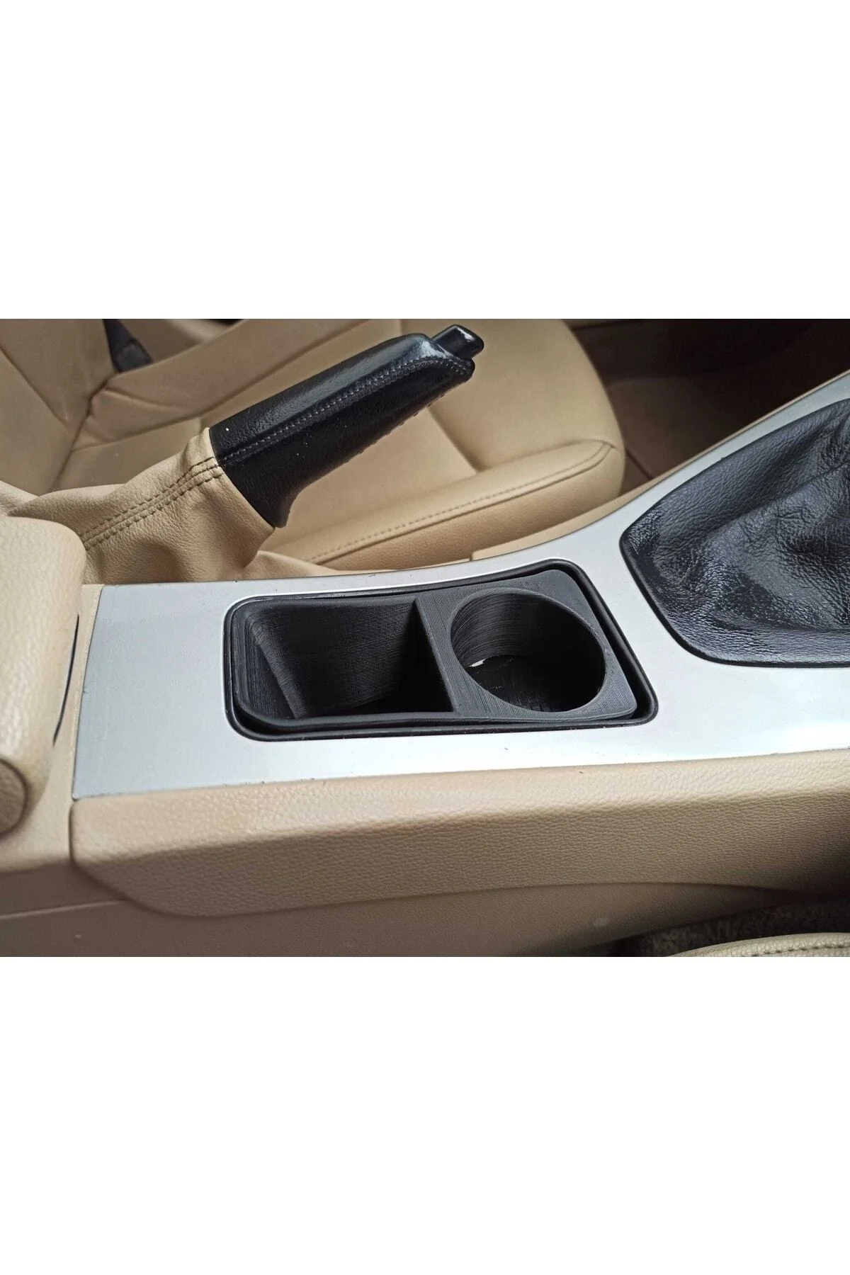 Bmw E90 E91 E92 E93 Uyumlu Orta Konsol Bardaklık - Görsel 2