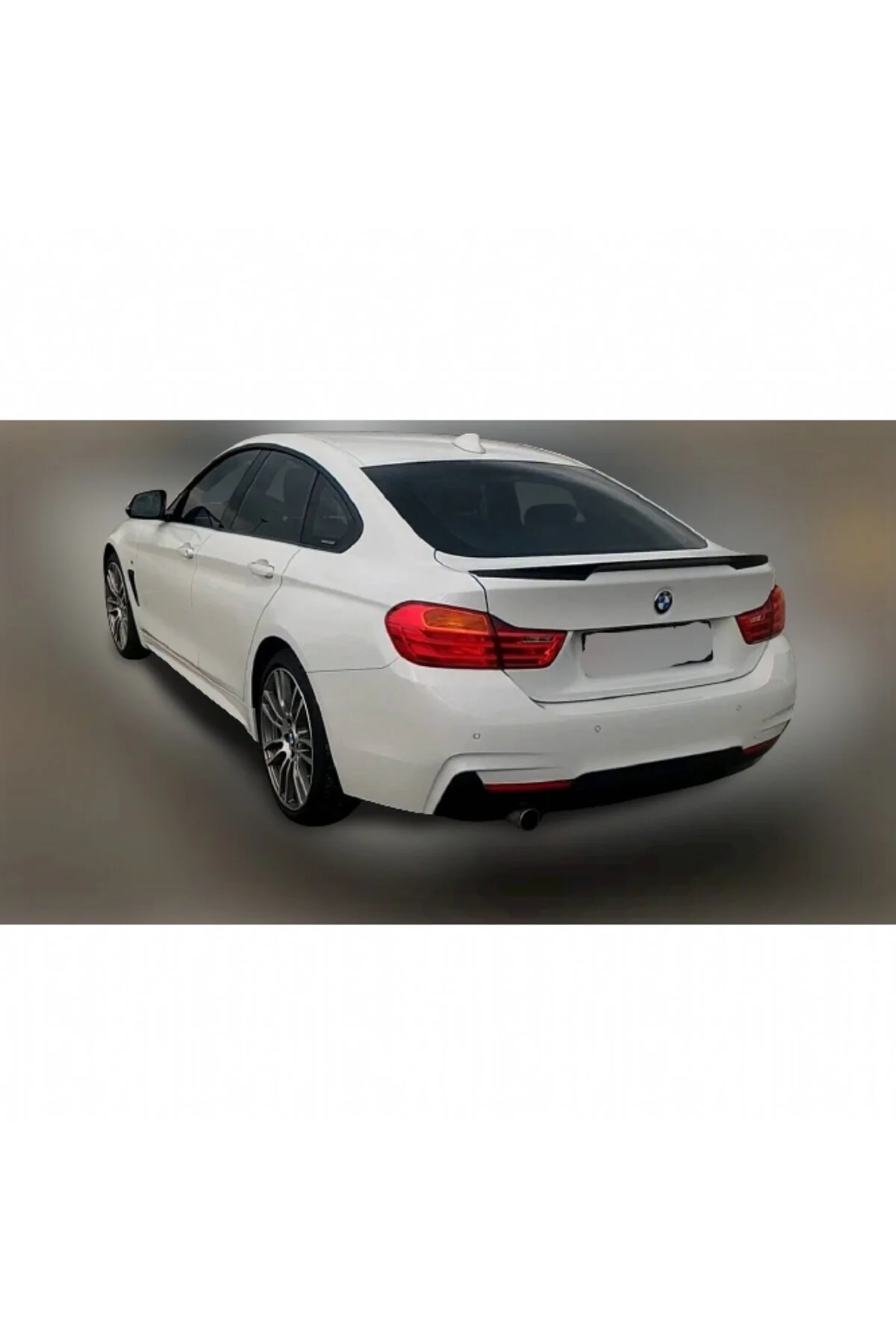 BMW F 36 ASTARLI ANATOMİK SPOİLER