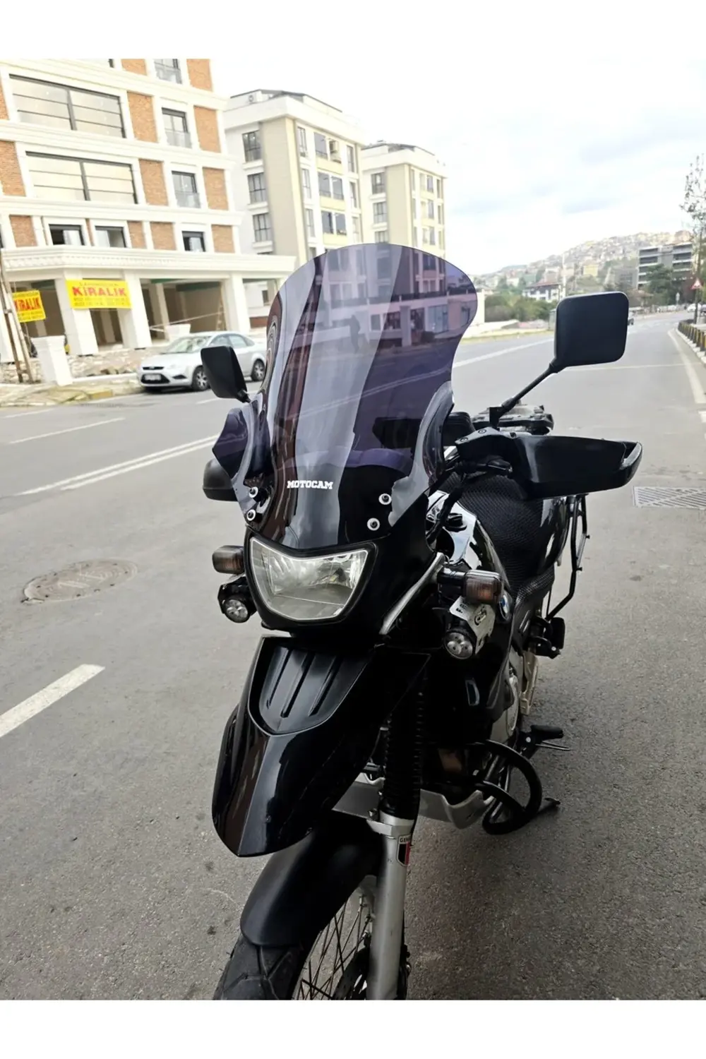 Bmw F 650 GS Ön Cam 2004-2007 Model 50cm Siyah Renkli 4mm SPORTİF