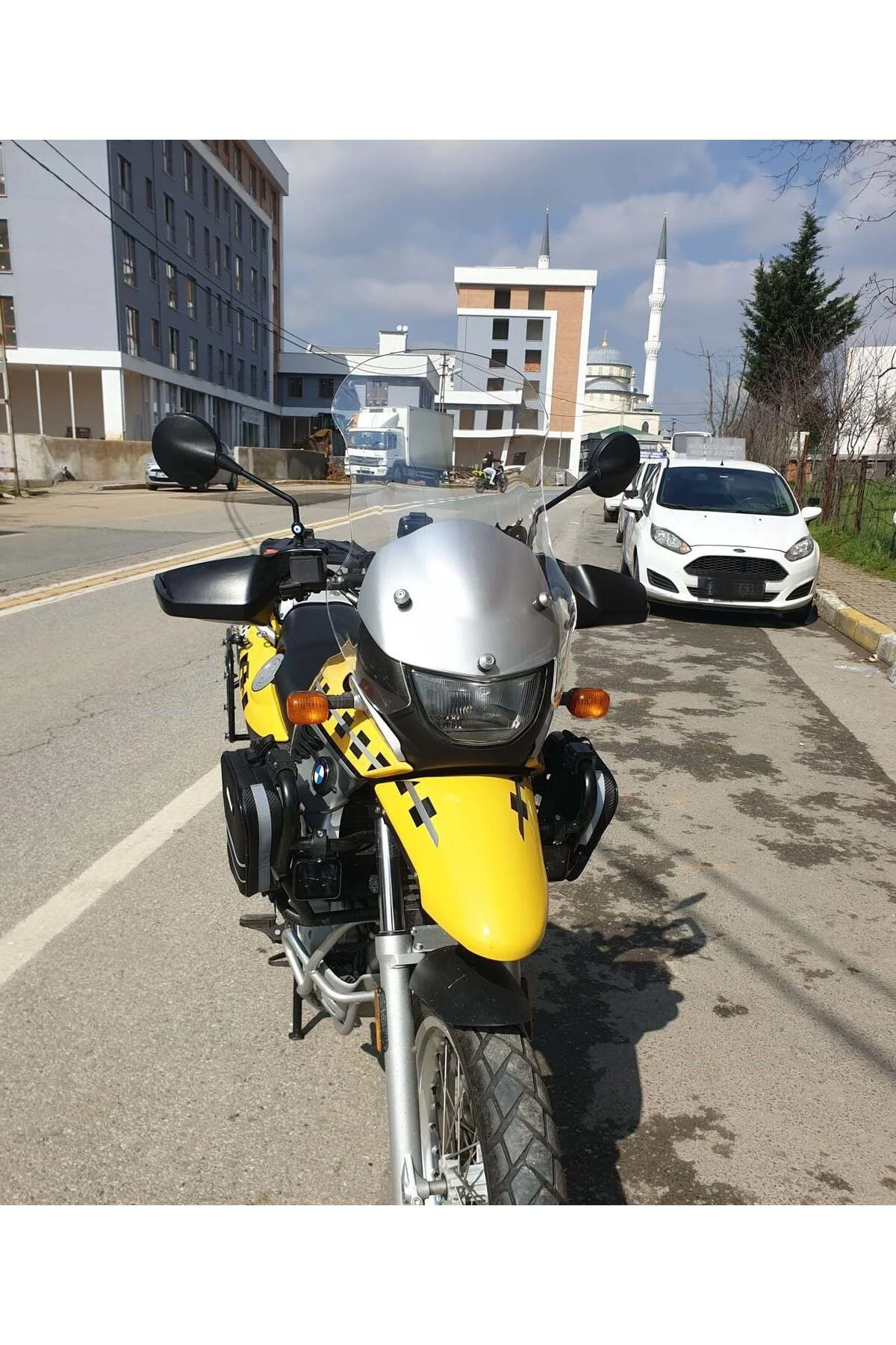 Bmw F 650 GS Ön Cam ( 3 Delikli ) 1999-2003 Model 58cm Şeffaf Ren