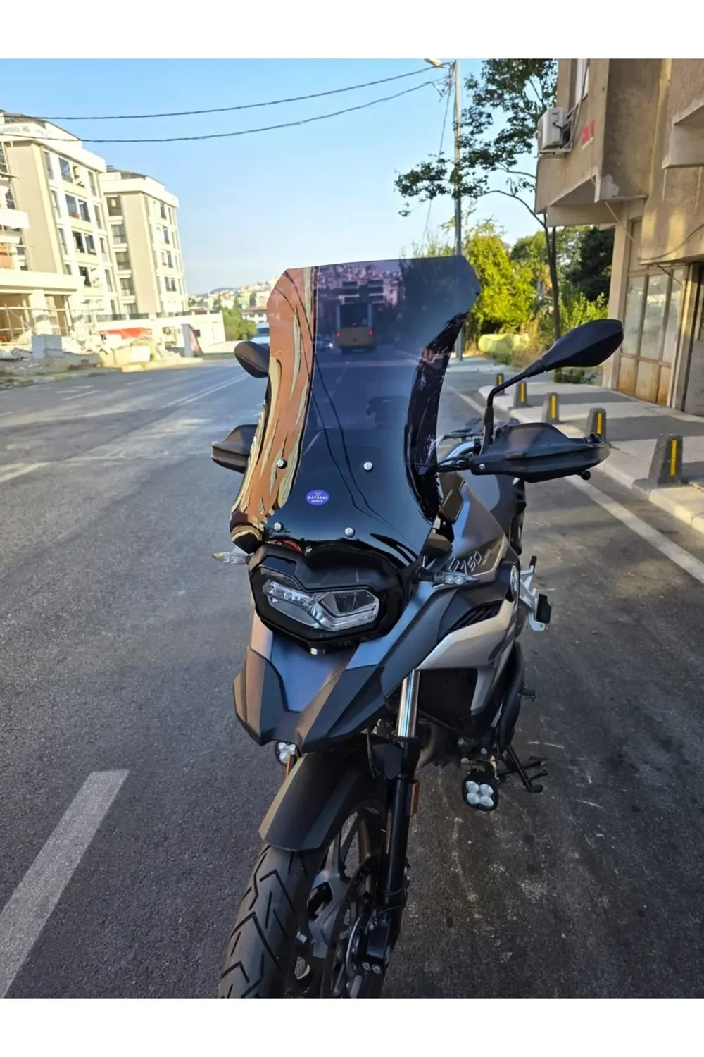 Bmw F 750 GS Ön Cam 2018-2023 Model 57cm Siyah Renkli 4mm