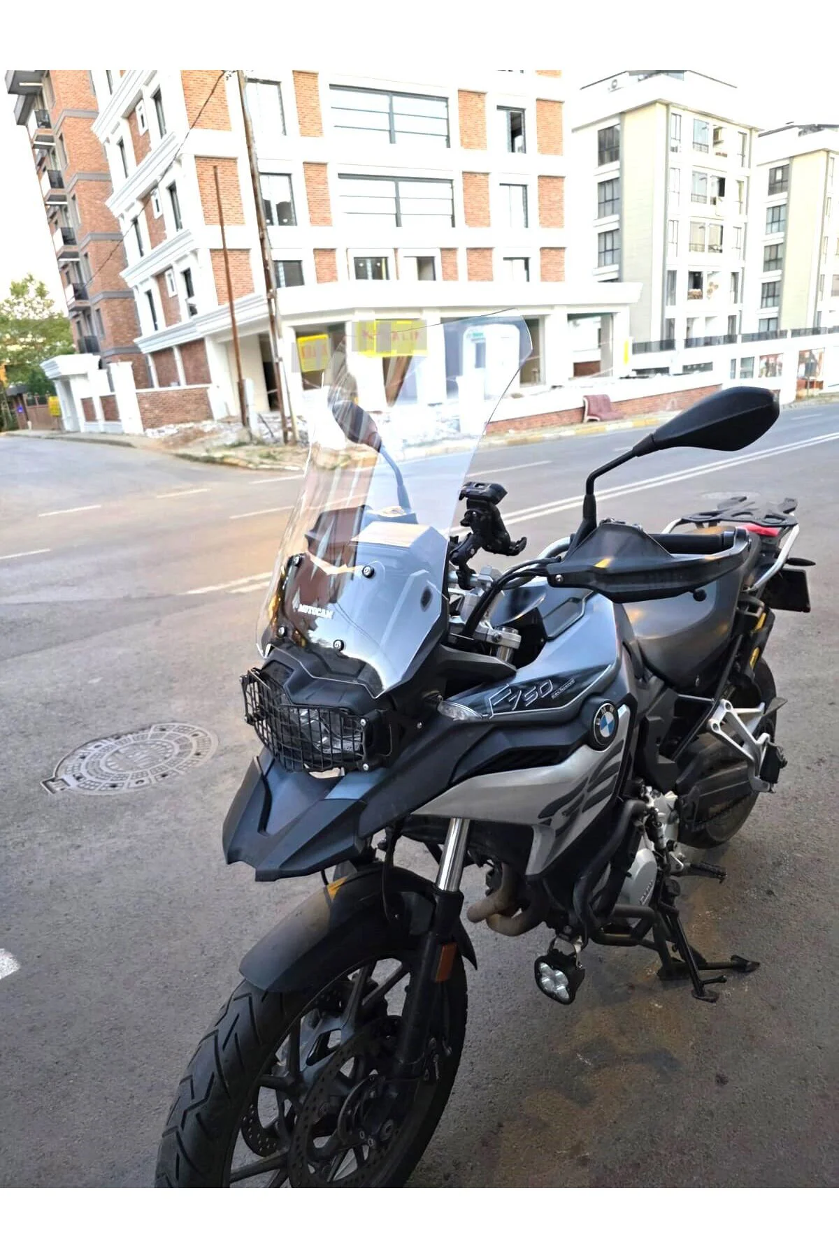 Bmw F 750 GS Ön Cam 2018-2023 Model 57cm Şeffaf Renkli 4mm