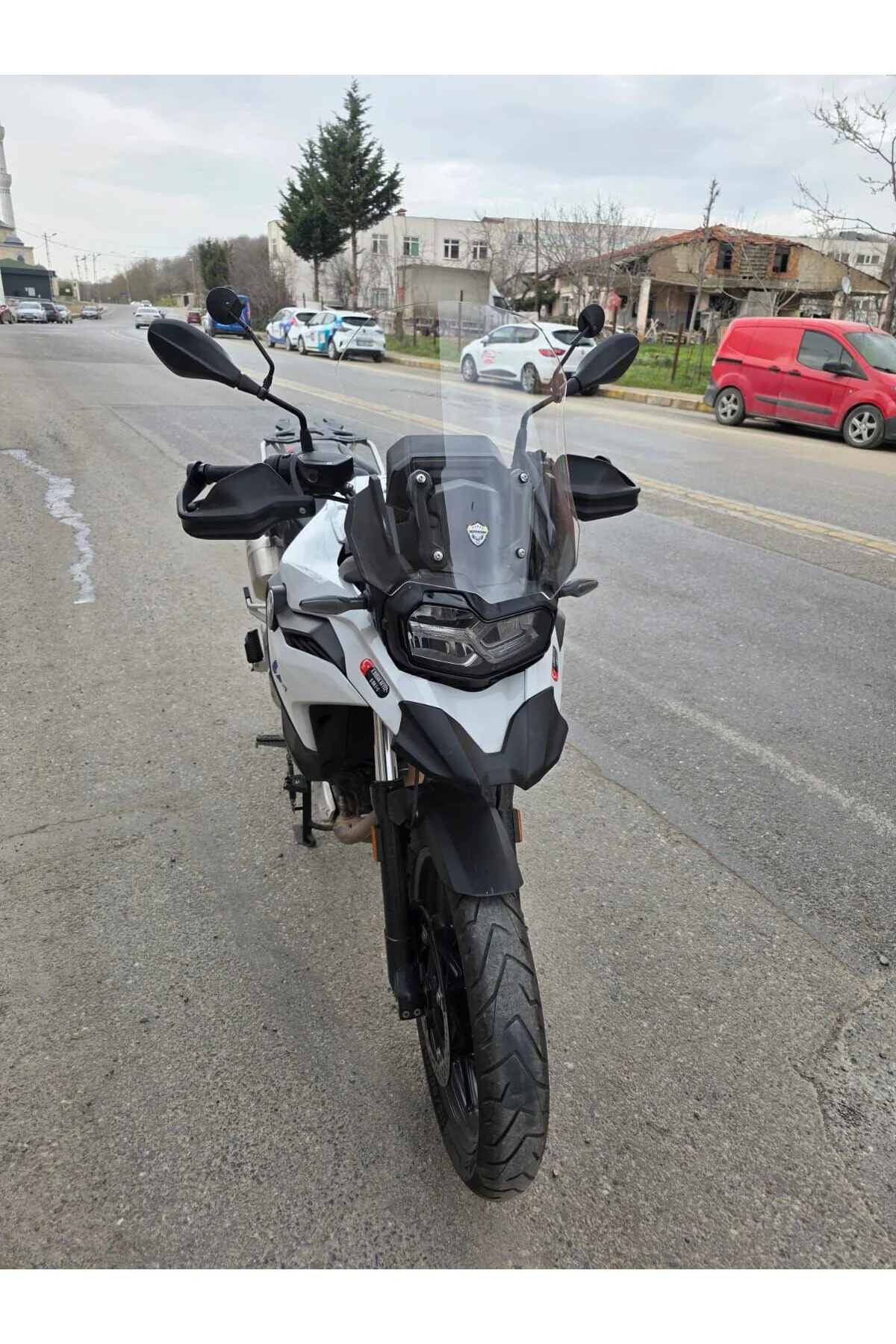 Bmw F 800 GS Ön Cam 2024-2026 Model 44cm Şeffaf Renkli 4mm