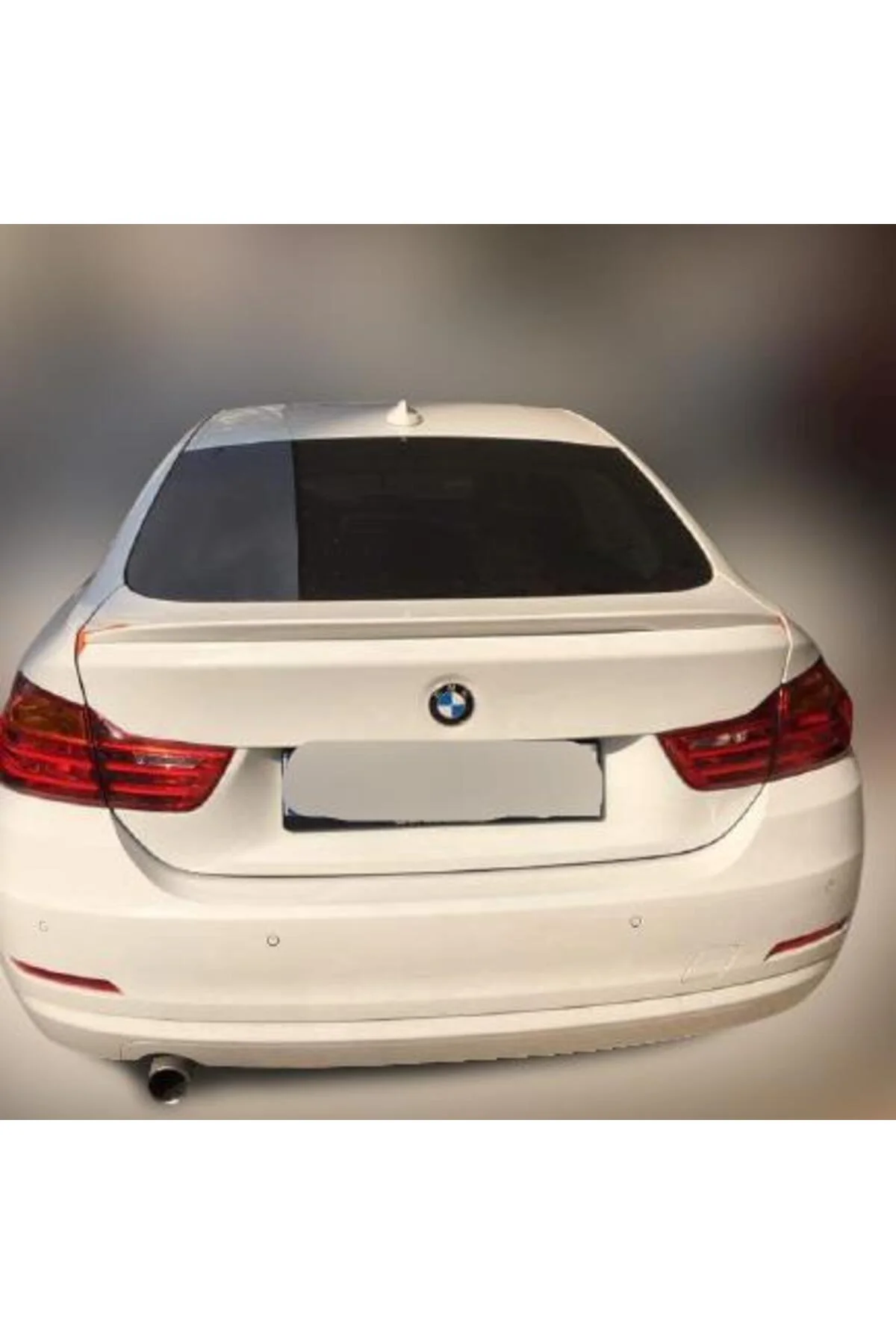 BMW F32 ASTARLI ANATOMİK SPOİLER BMW F32 ASTARLI ANATOMİK SPOİLER