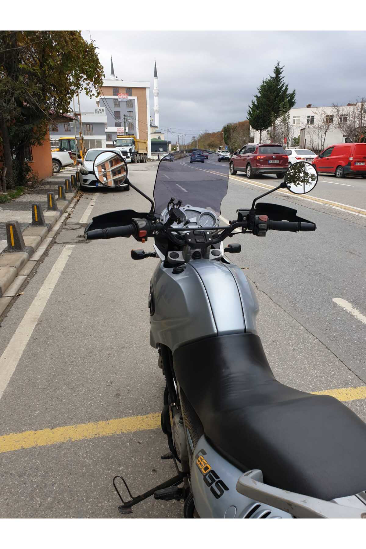 Motocam Bmw F650 Gs Ön Cam 2004-2007 Model 45Cm Açıkfüme Renkli ( 4 Delik