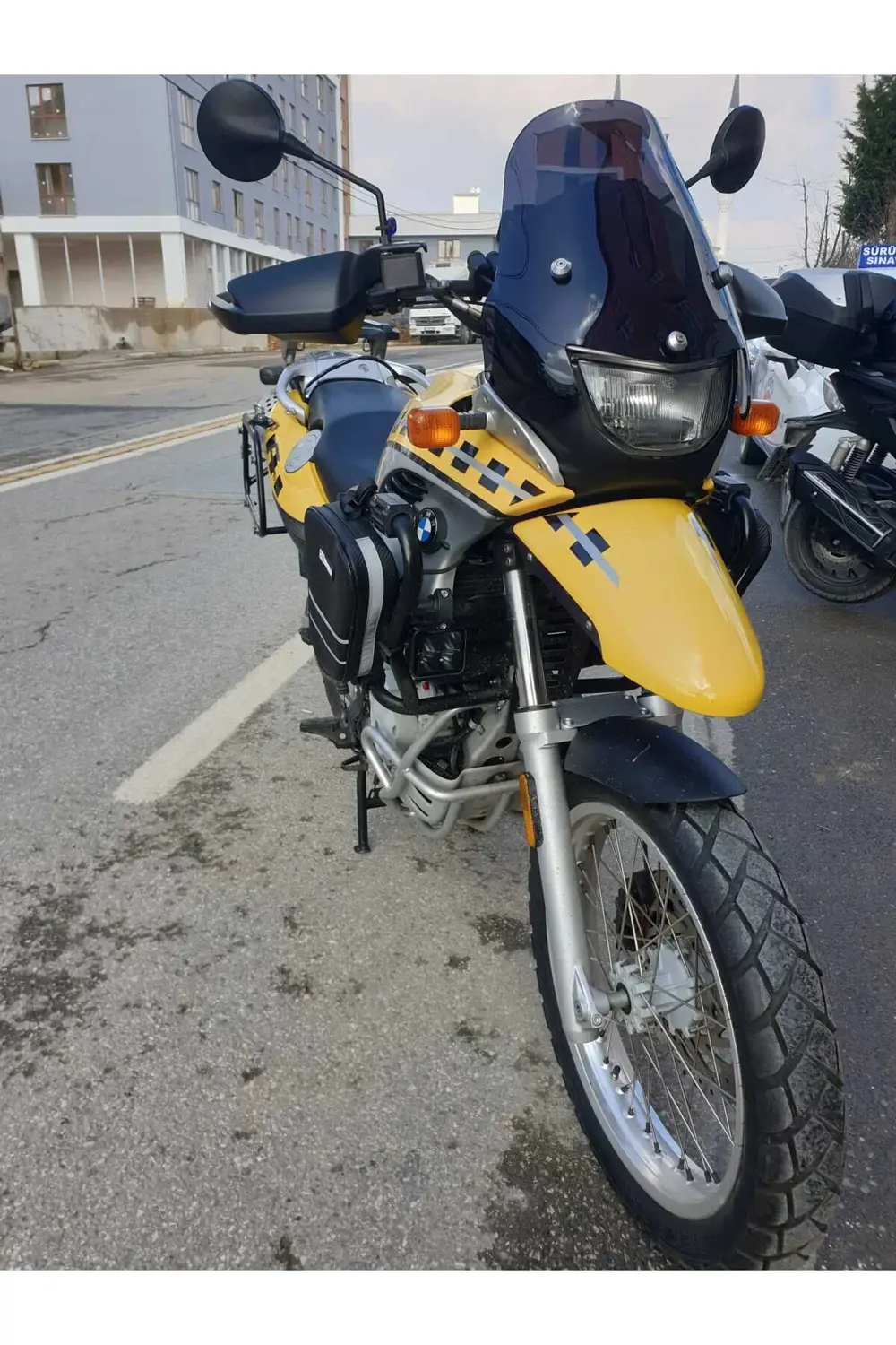 Bmw F650 GS Ön Cam ( 3 Delikli ) 1999 2003 Model 35cm Şeffaf Renk