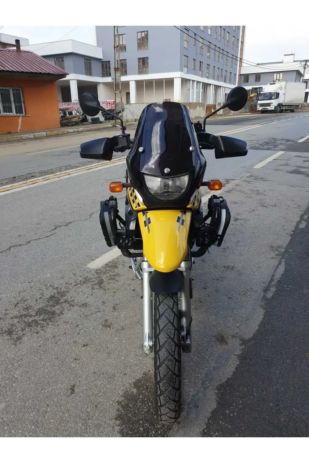 Bmw F650 GS Ön Cam ( 3 Delikli ) 1999 2003 Model 35cm Şeffaf Renk