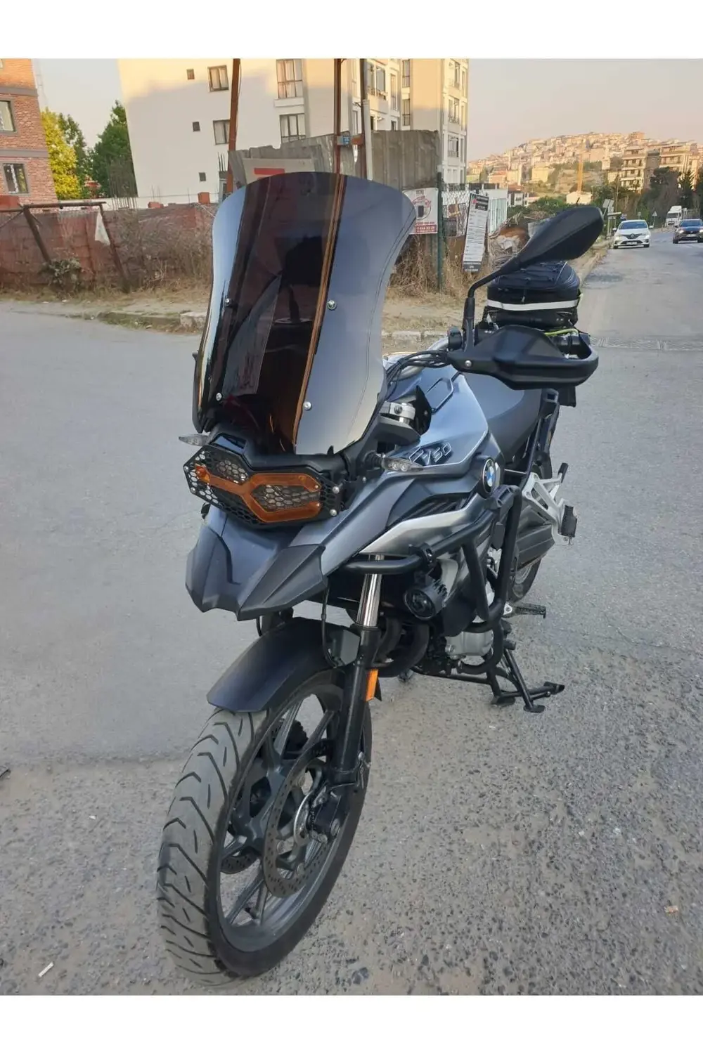 Bmw F750 GS Ön cam 2018-2023 Model'dir Uyumlu 48cm Siyah Renkli 4