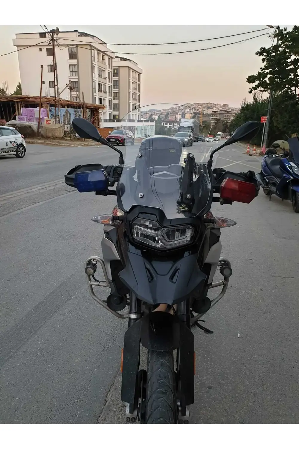 Bmw F850 GS ADV Ön Cam 2018 2023 Model 46cm Şeffaf Renkli 4mm