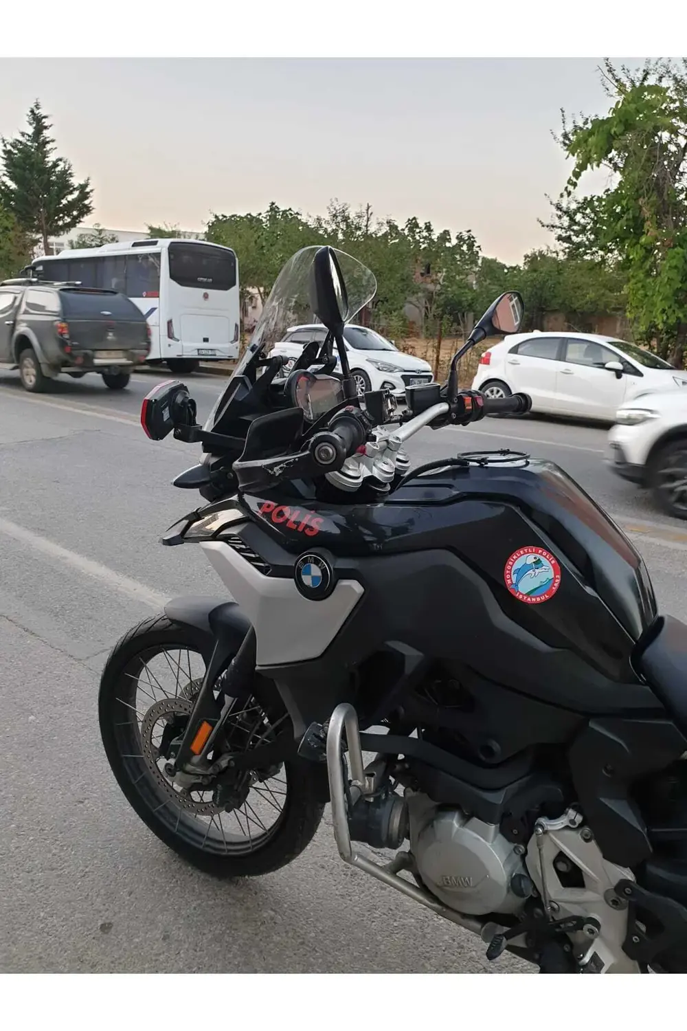 Bmw F850 GS ADV Ön Cam 2018 2023 Model 46cm Şeffaf Renkli 4mm