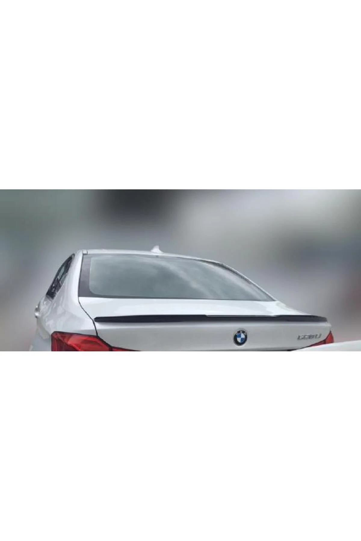 BMW G30 ASTARLI ANATOMİK SPOİLER