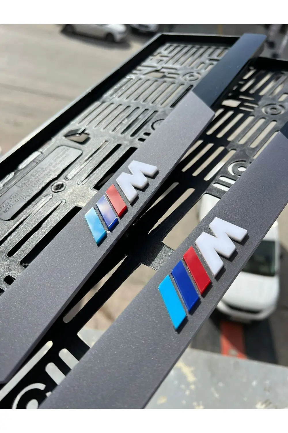 BMW M Logolu Mat Pleksi Plakalık